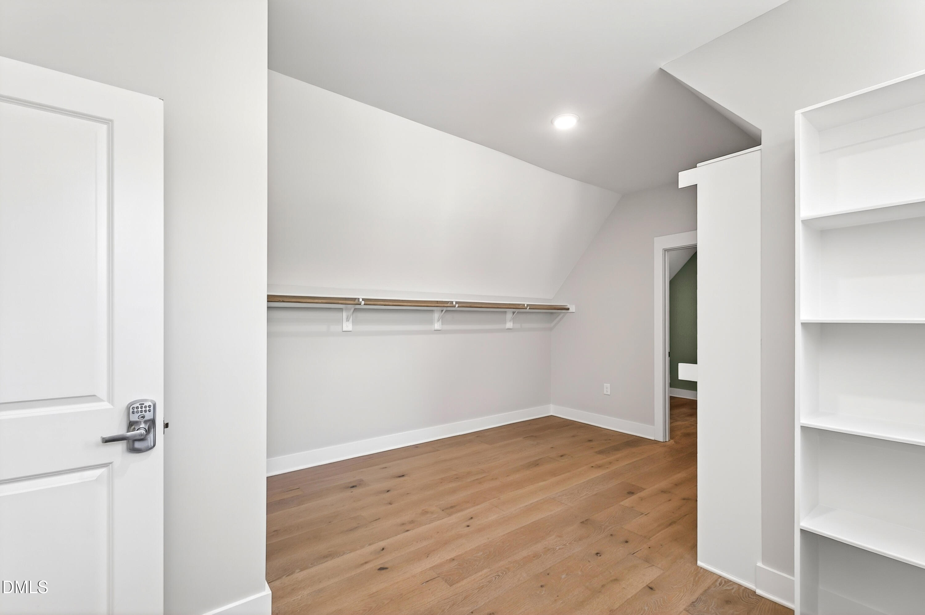 23 Bonterra Way