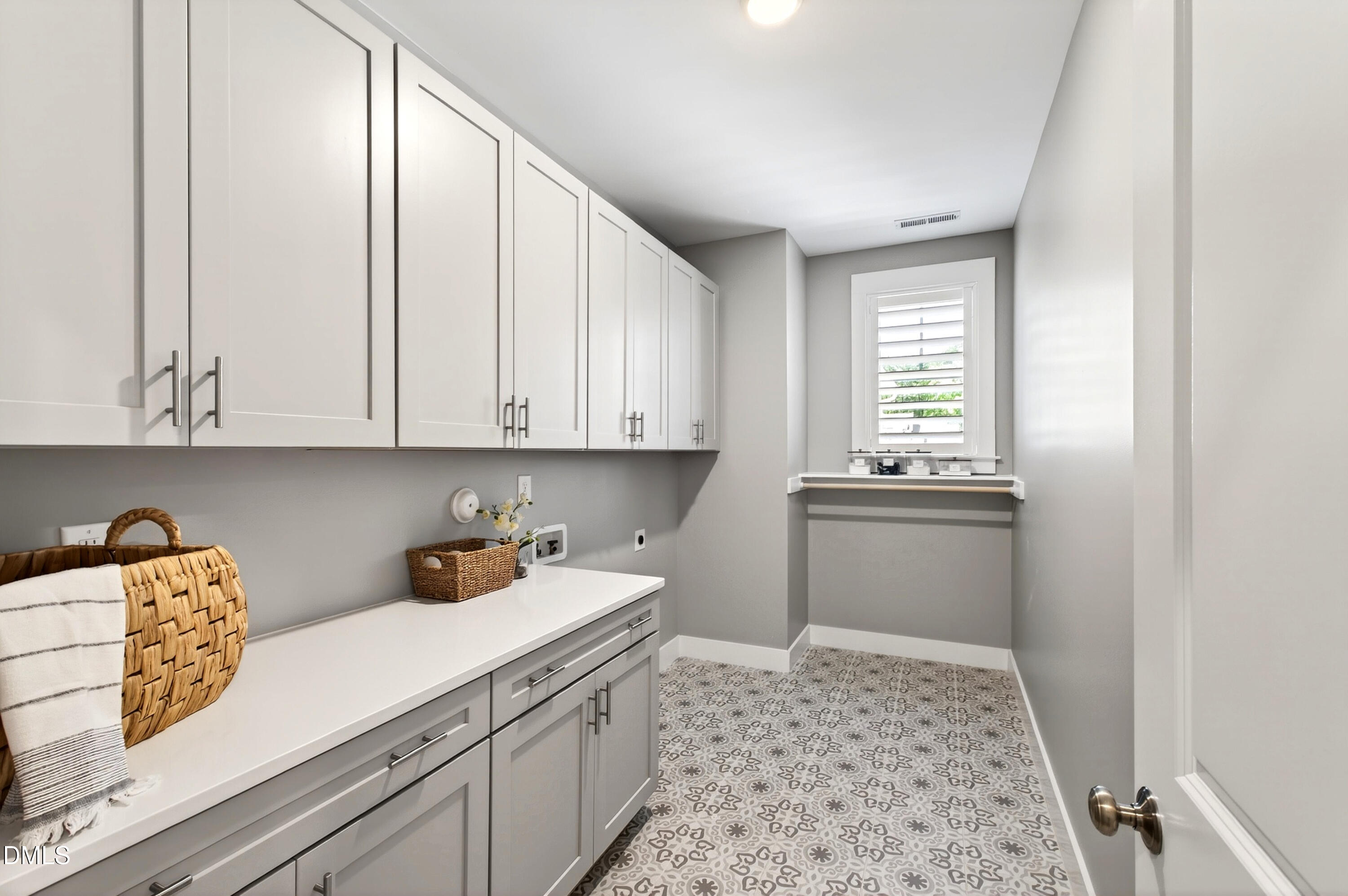 23 Bonterra Way