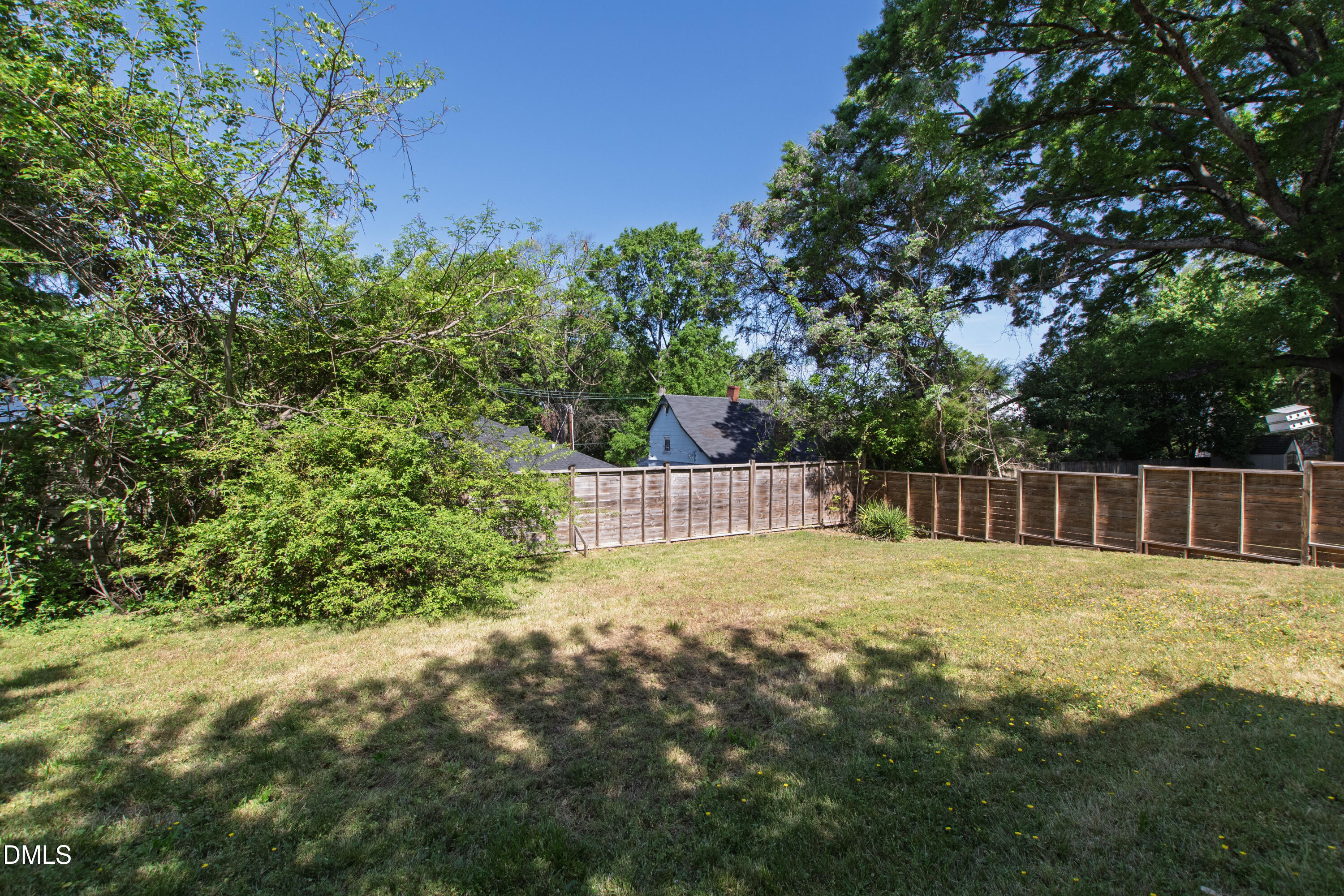 913 Washington Street