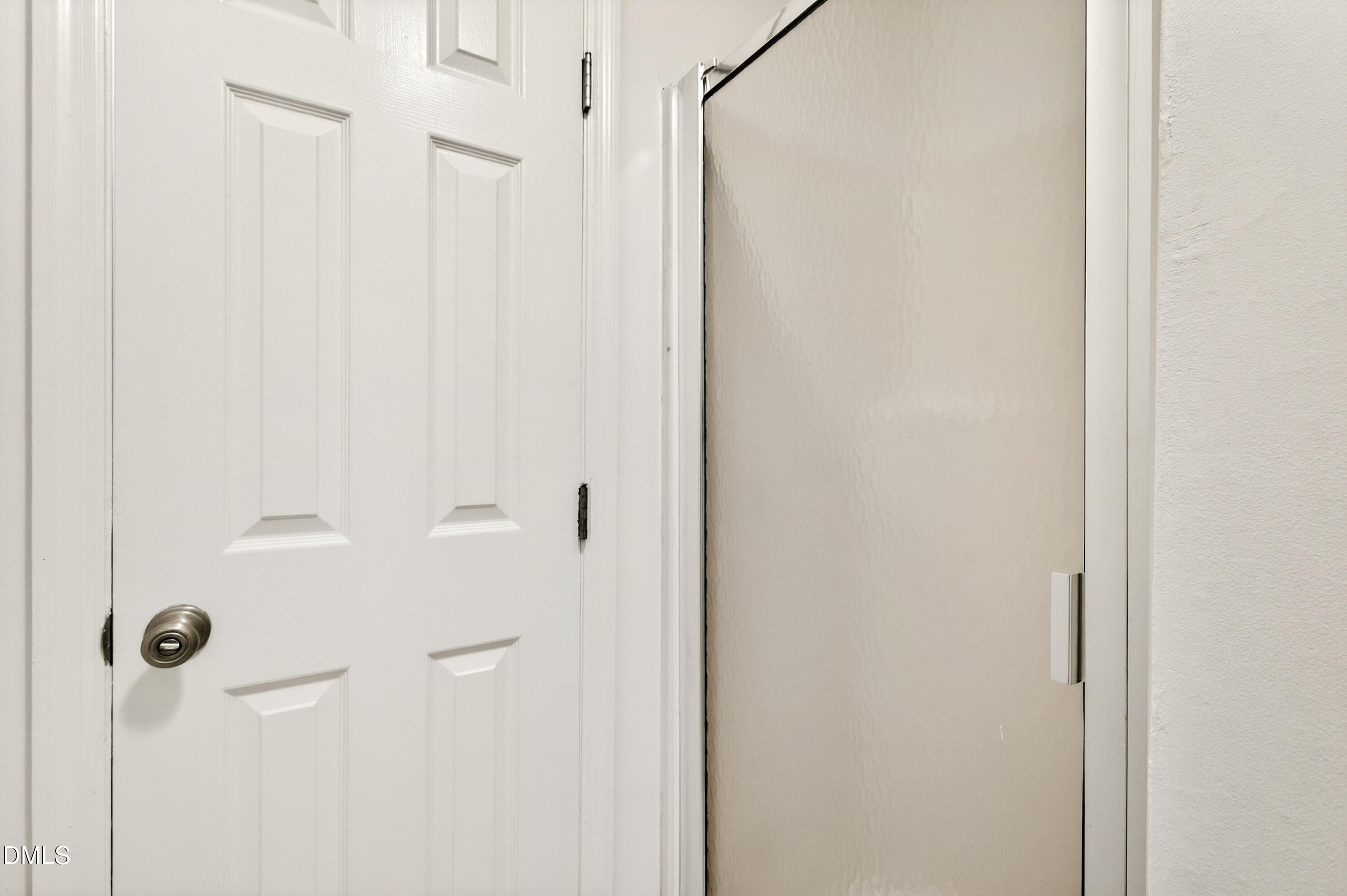 913 Washington Street