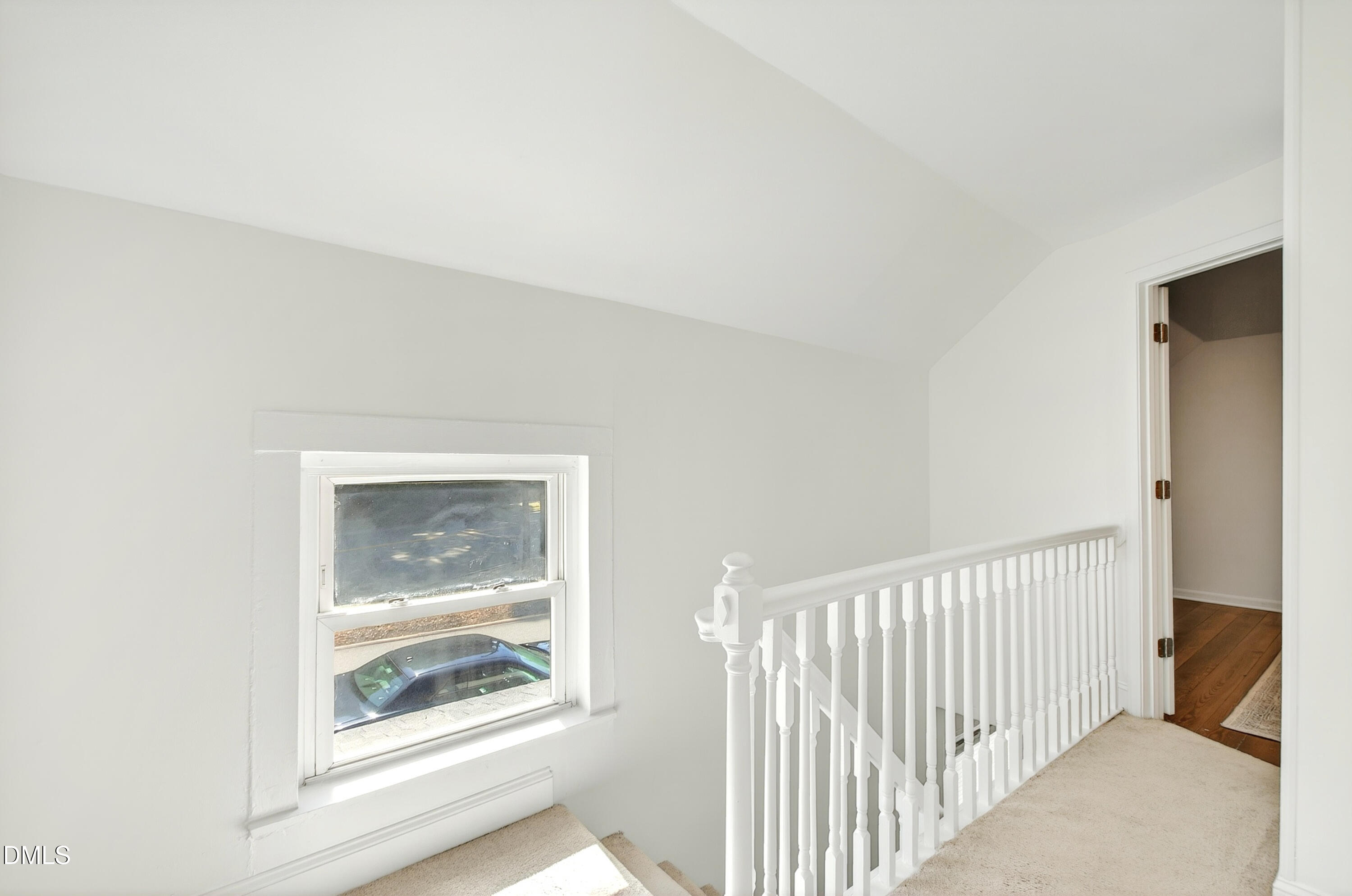 913 Washington Street