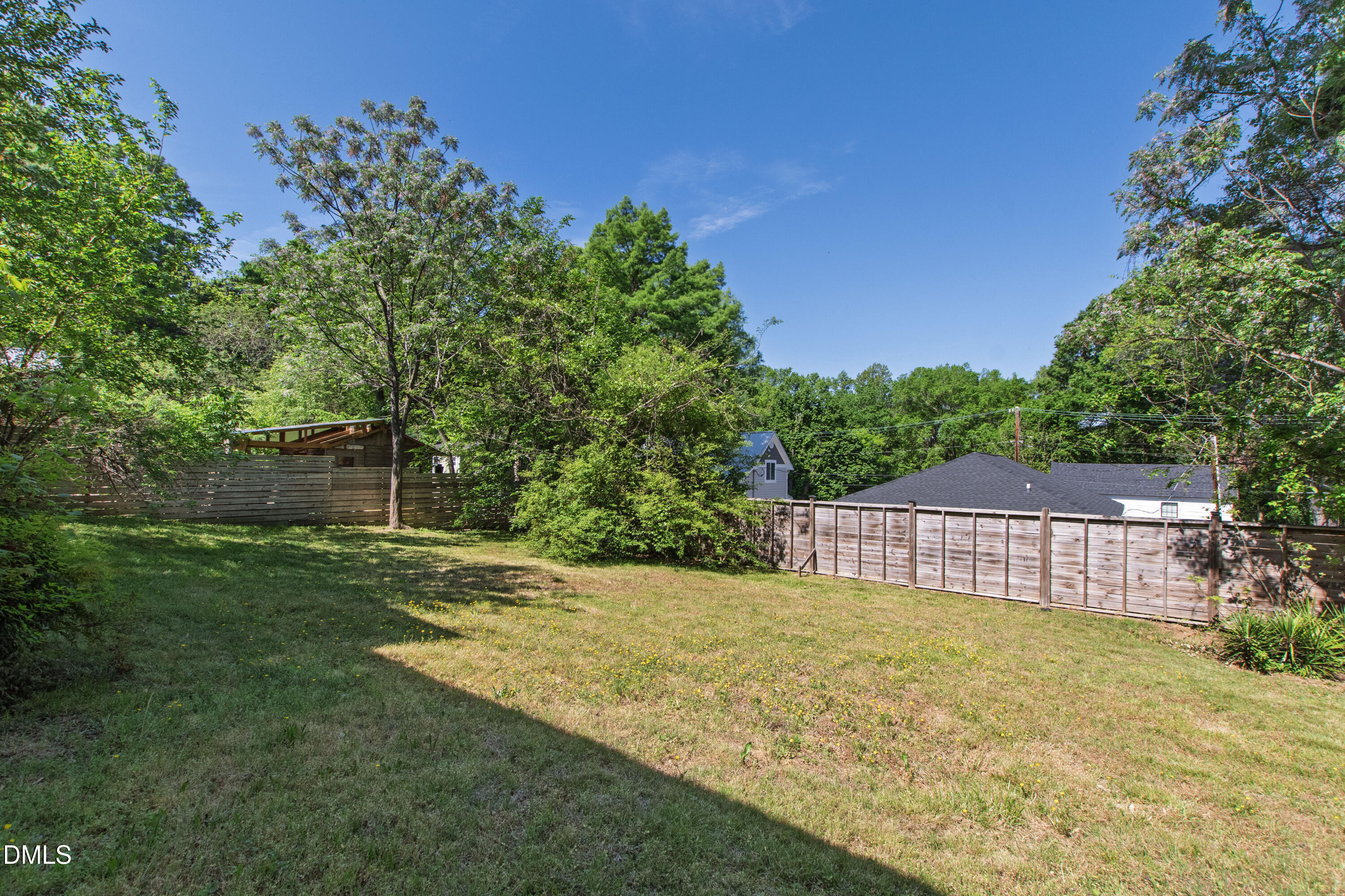 913 Washington Street