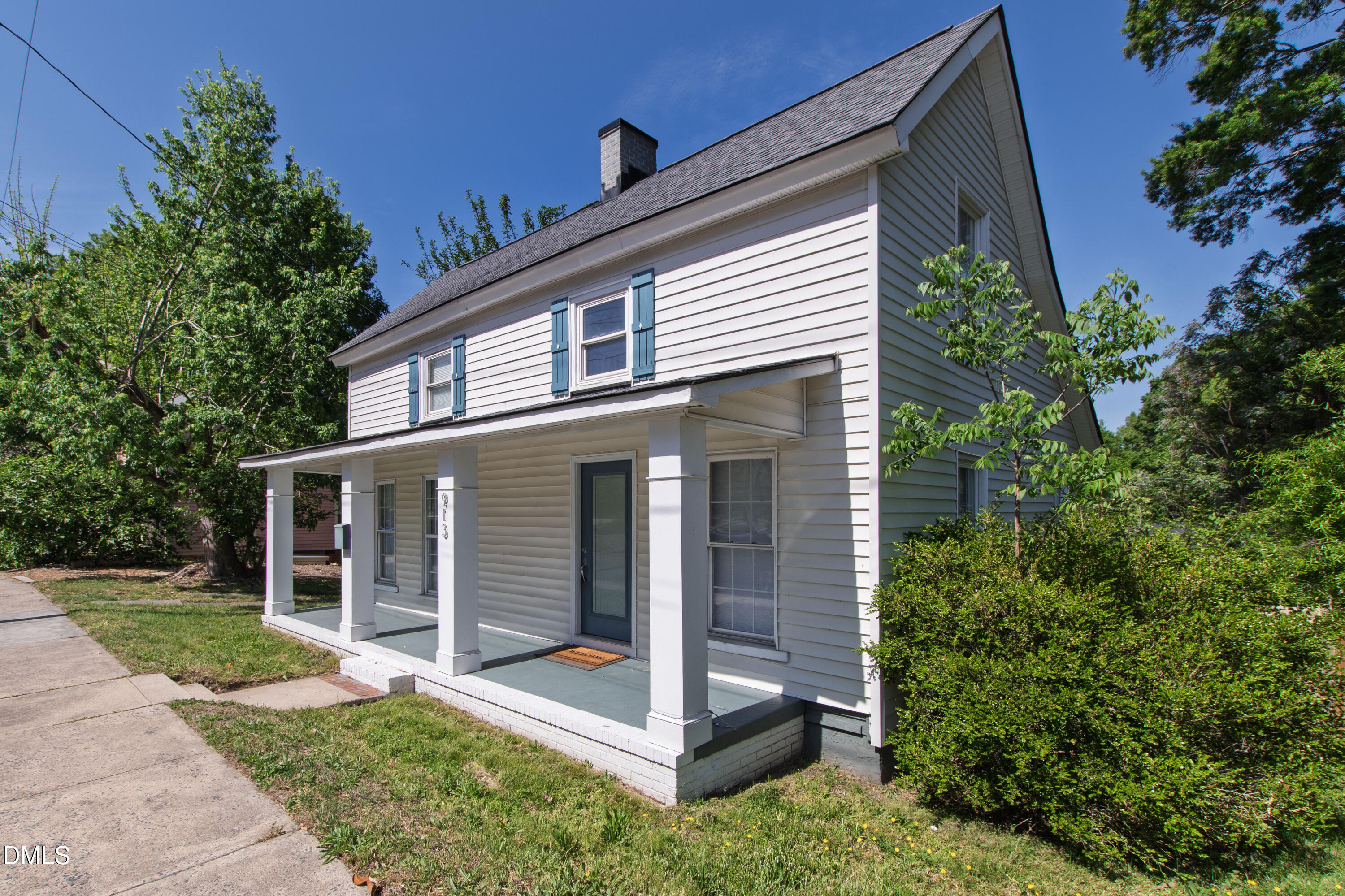 913 Washington Street