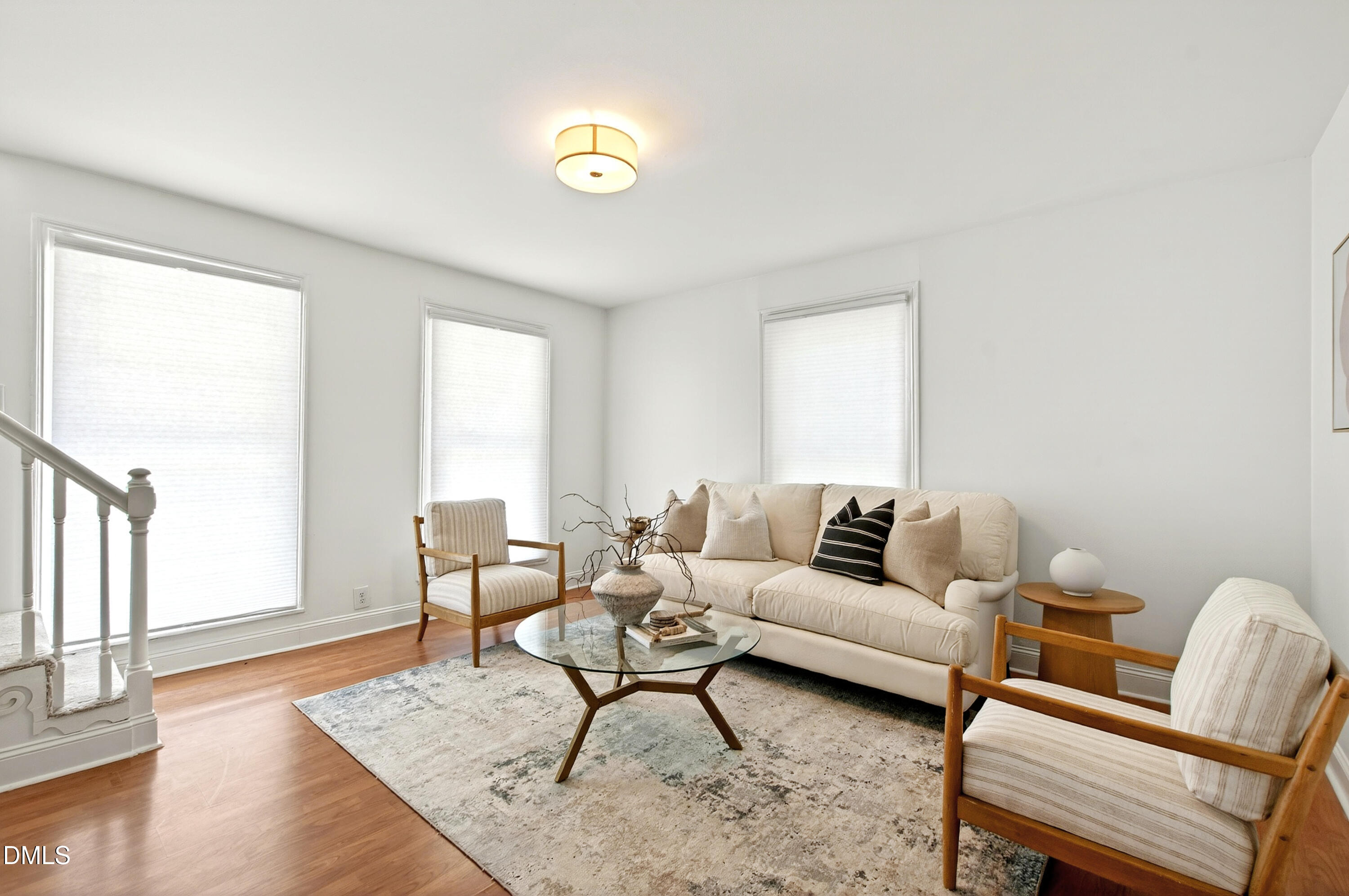 913 Washington Street