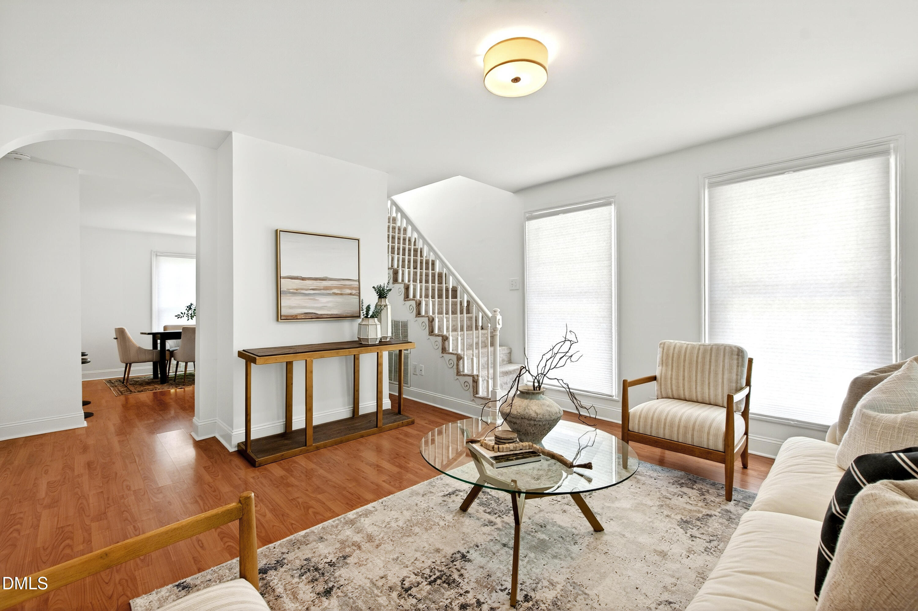 913 Washington Street