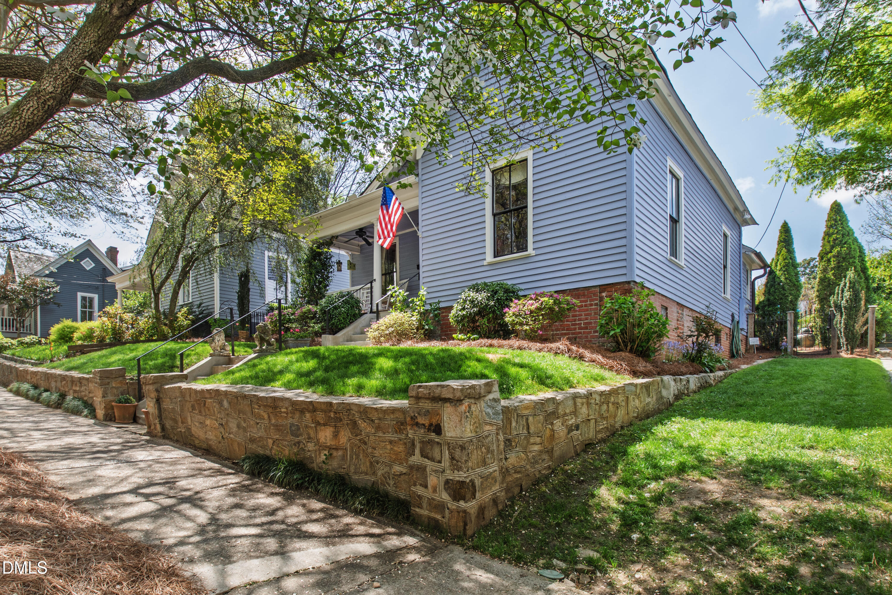 225 Elm Street
