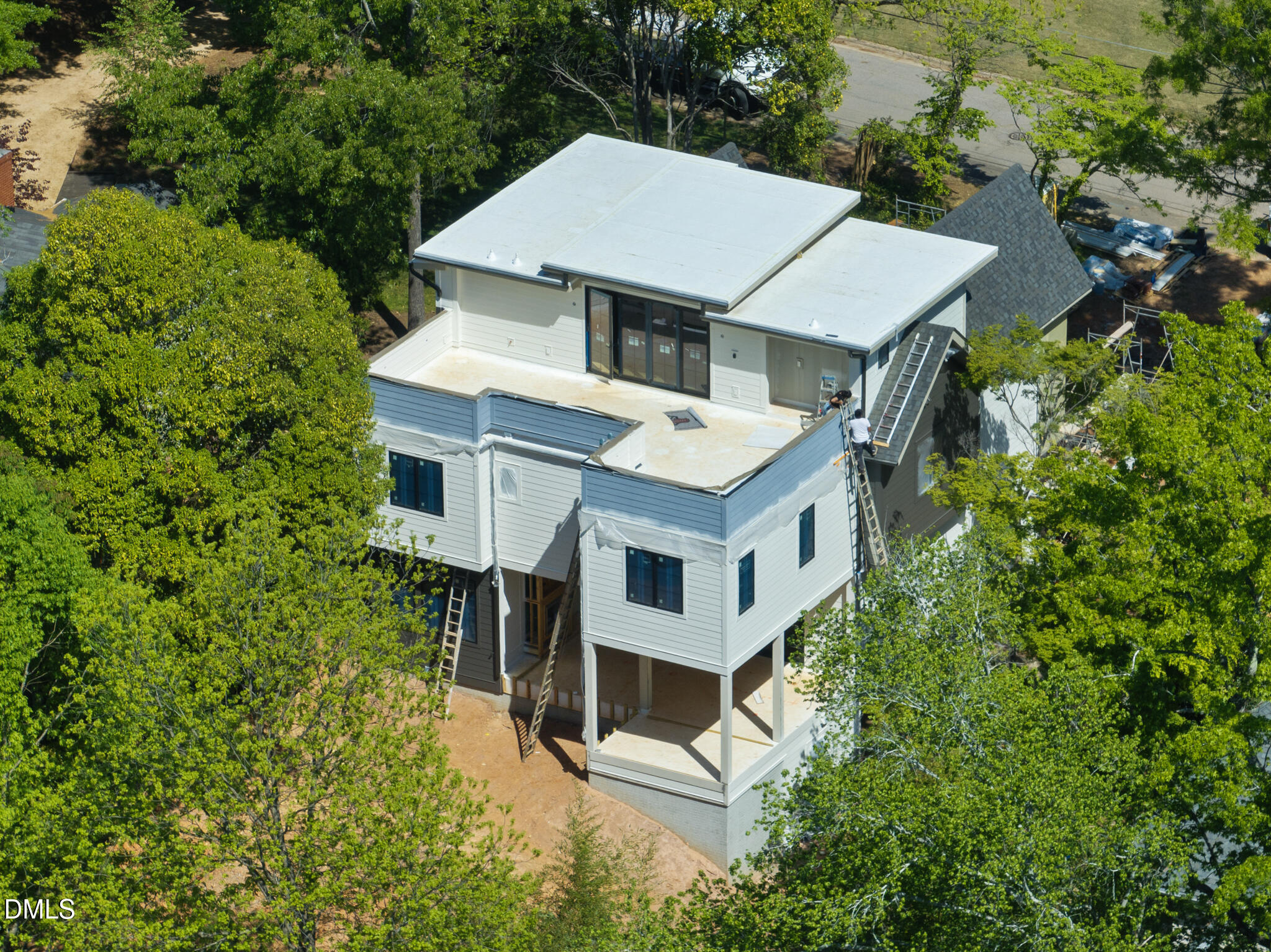 3431 Bradley Place