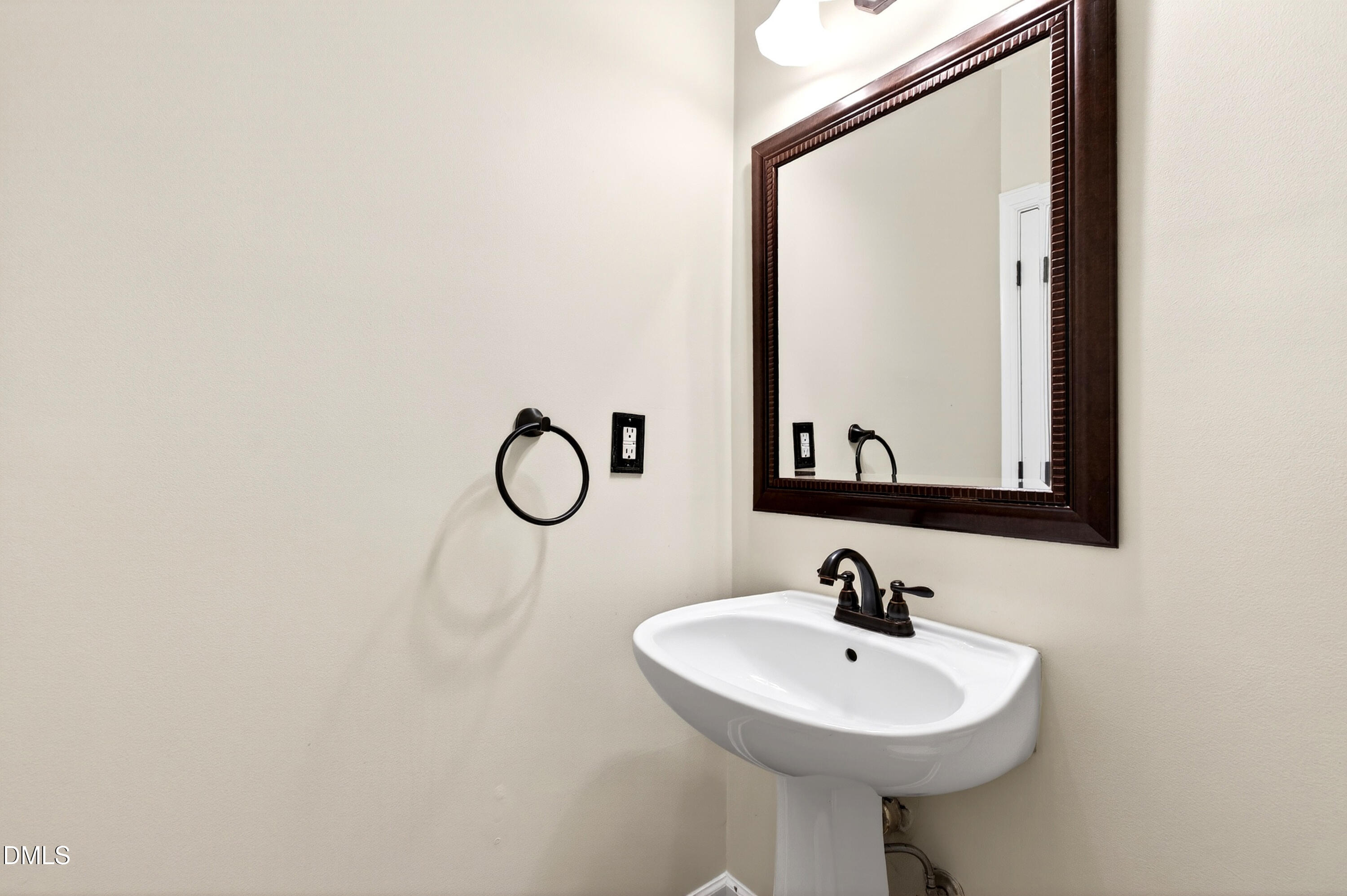 113 Curley Maple Court