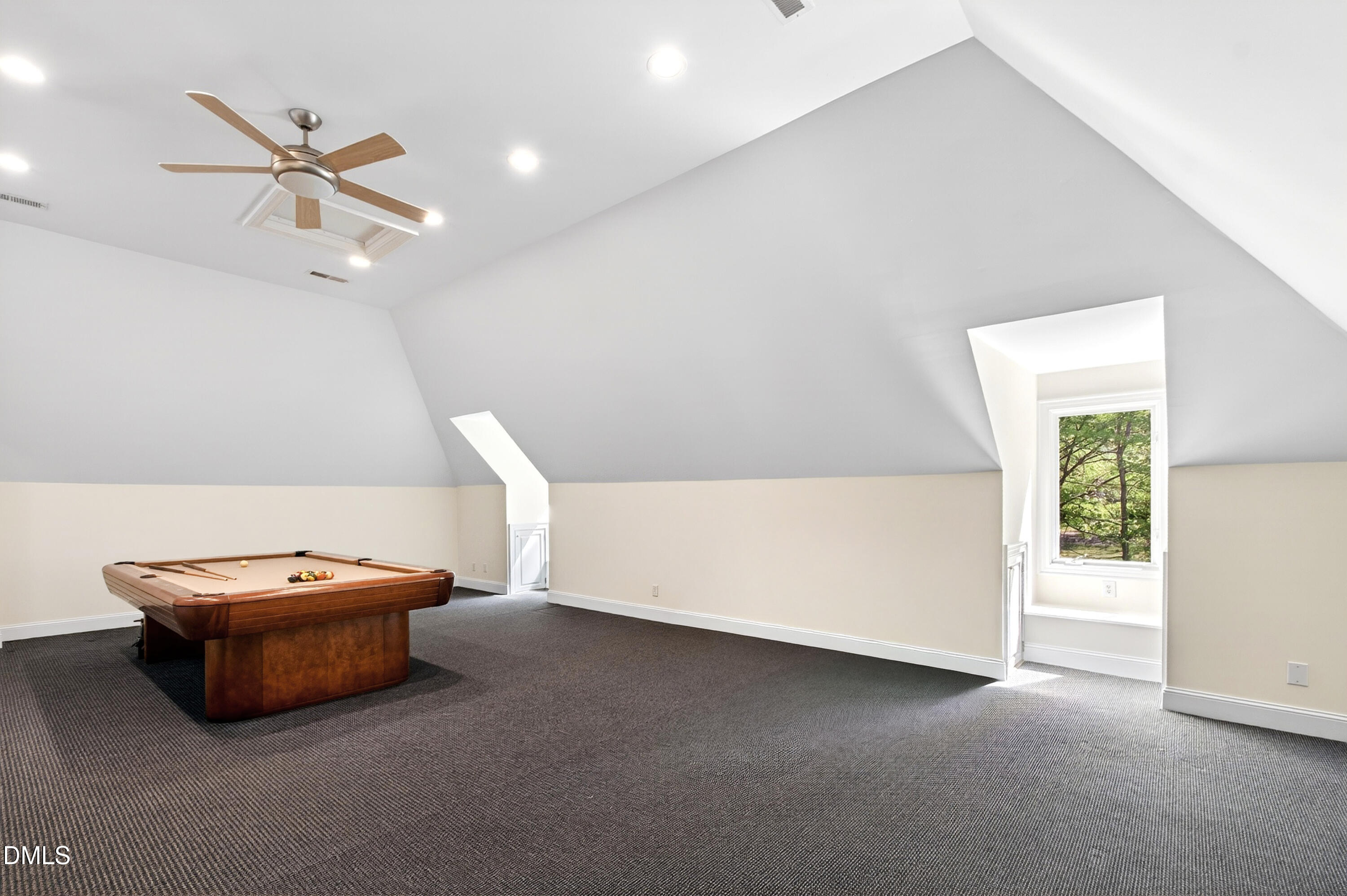 4933 Cremshaw Court