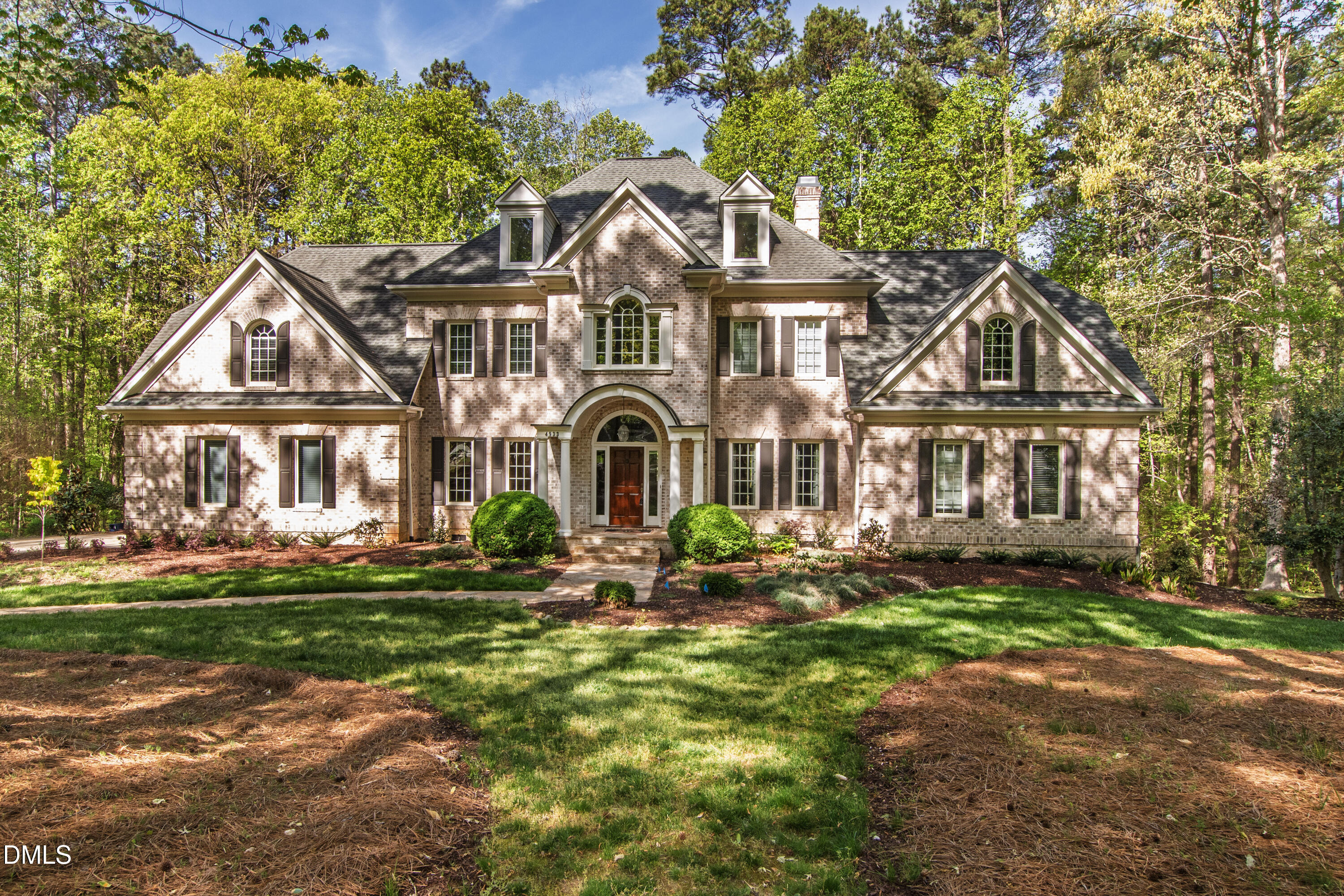 4933 Cremshaw Court