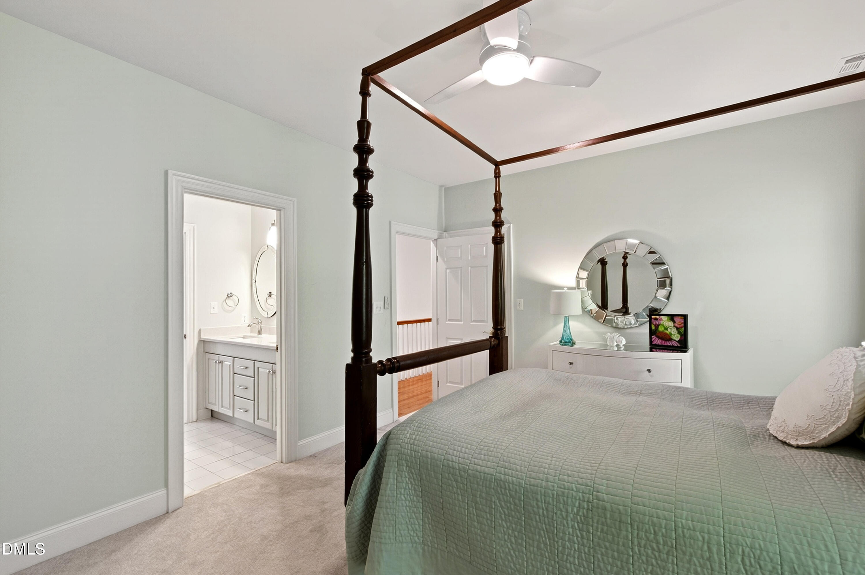 4933 Cremshaw Court