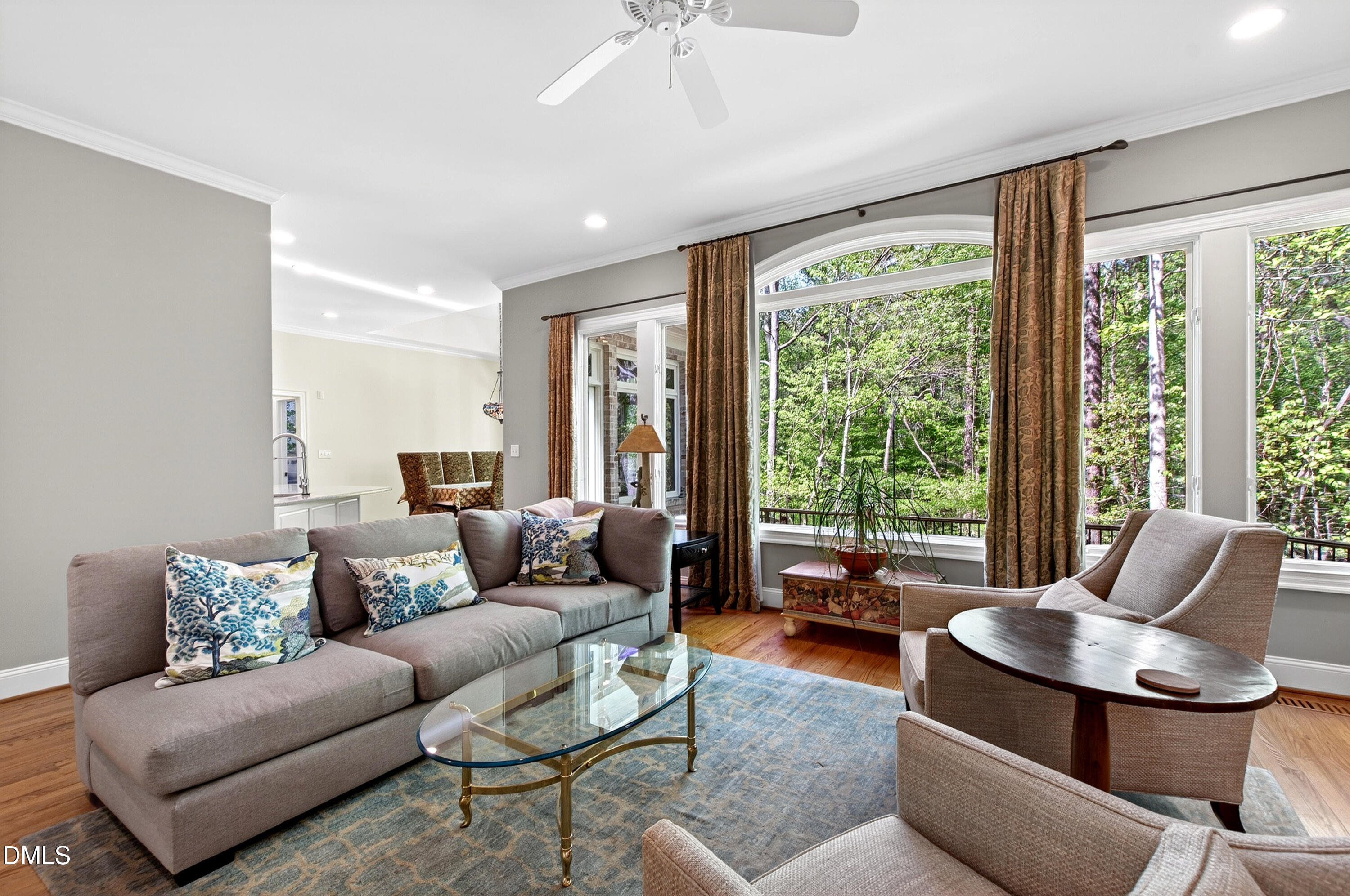 4933 Cremshaw Court