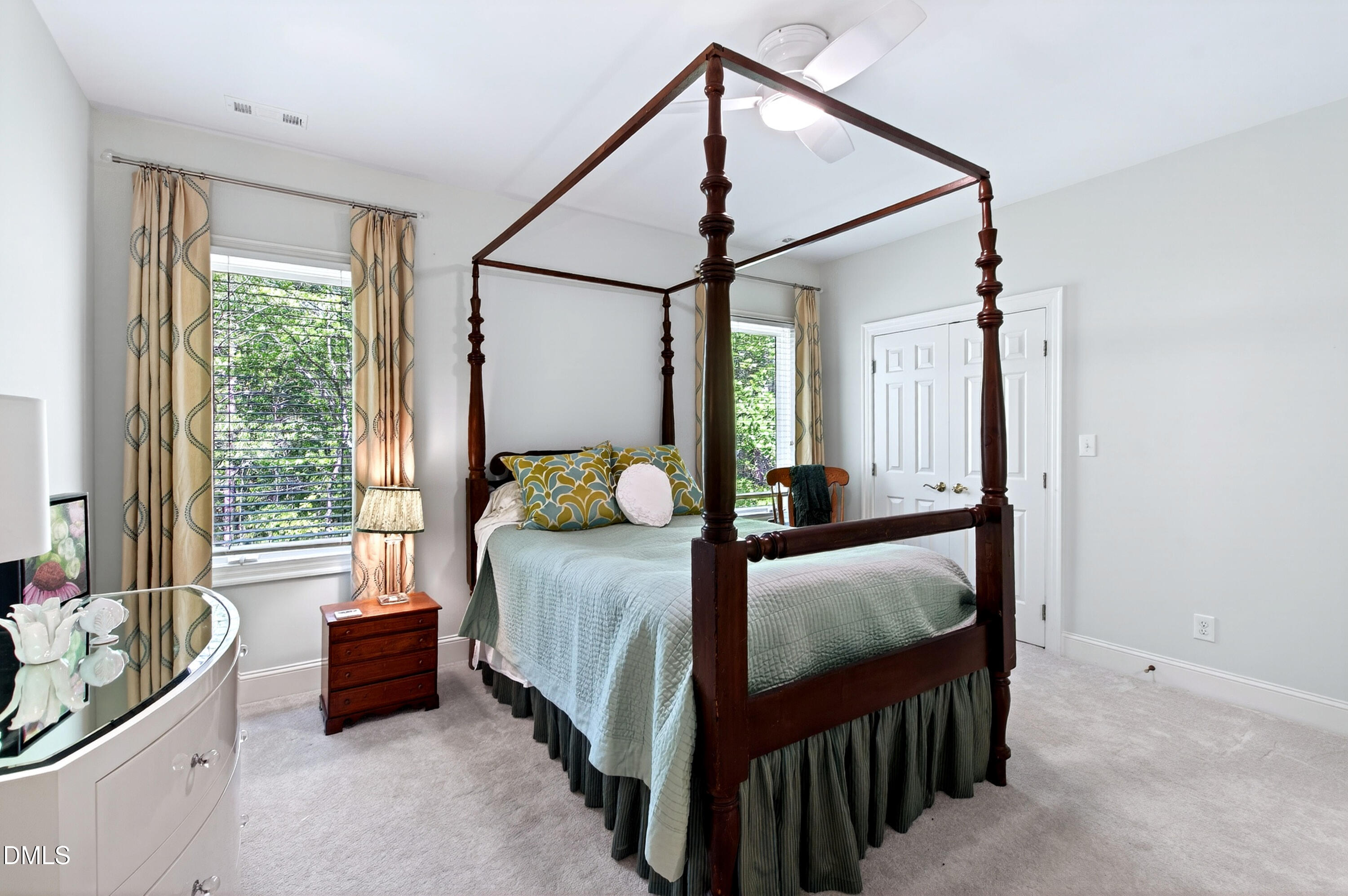 4933 Cremshaw Court