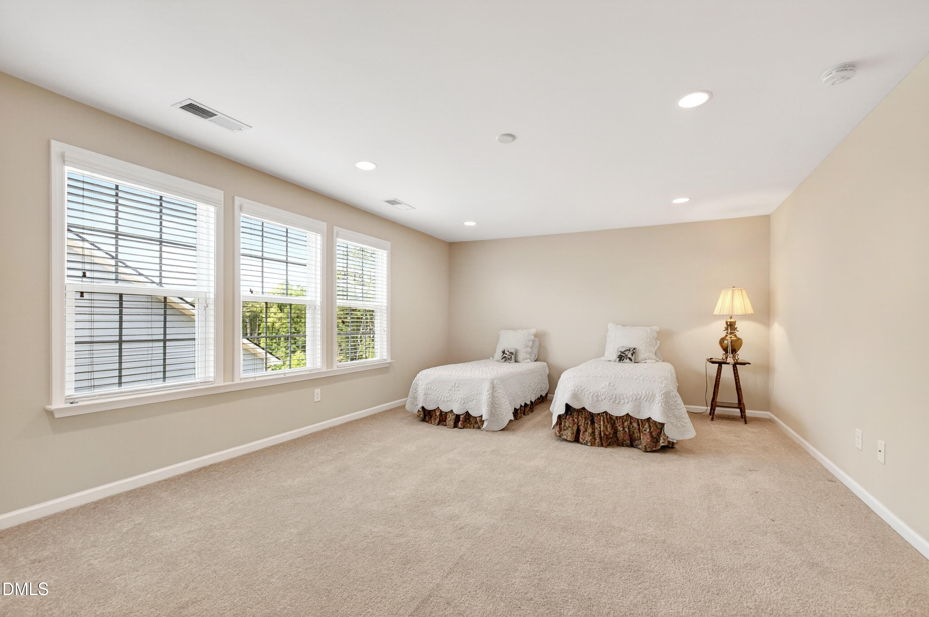 1031 Cuthbert Lane