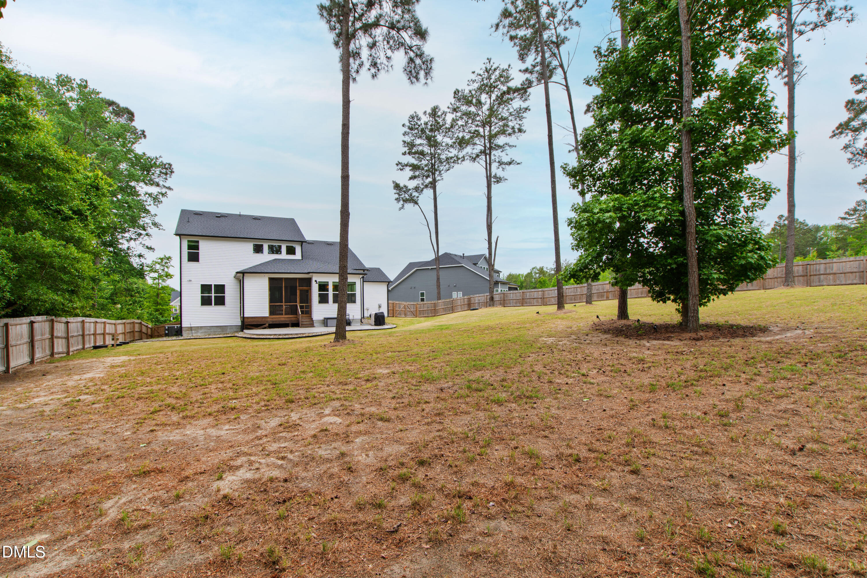 198 S Clearbrook Court