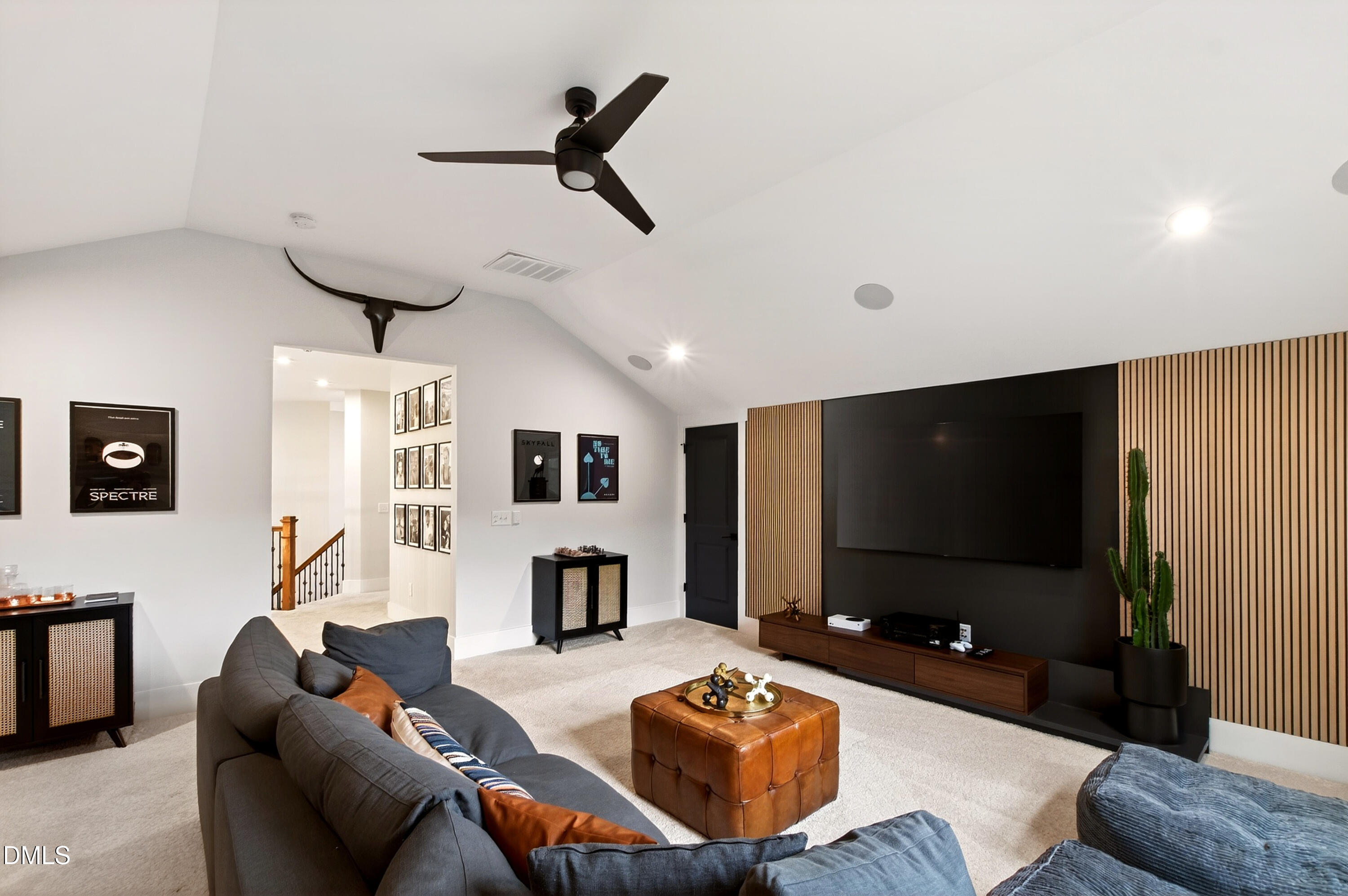 198 S Clearbrook Court
