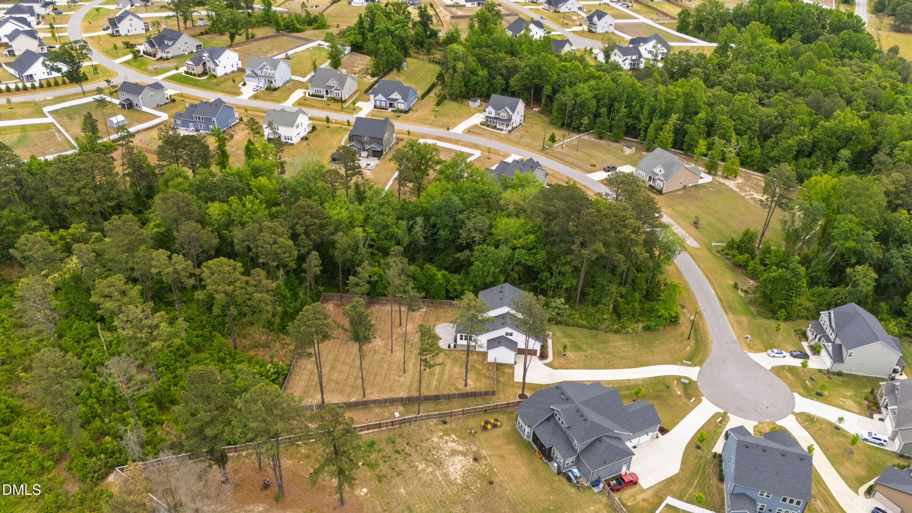 198 S Clearbrook Court