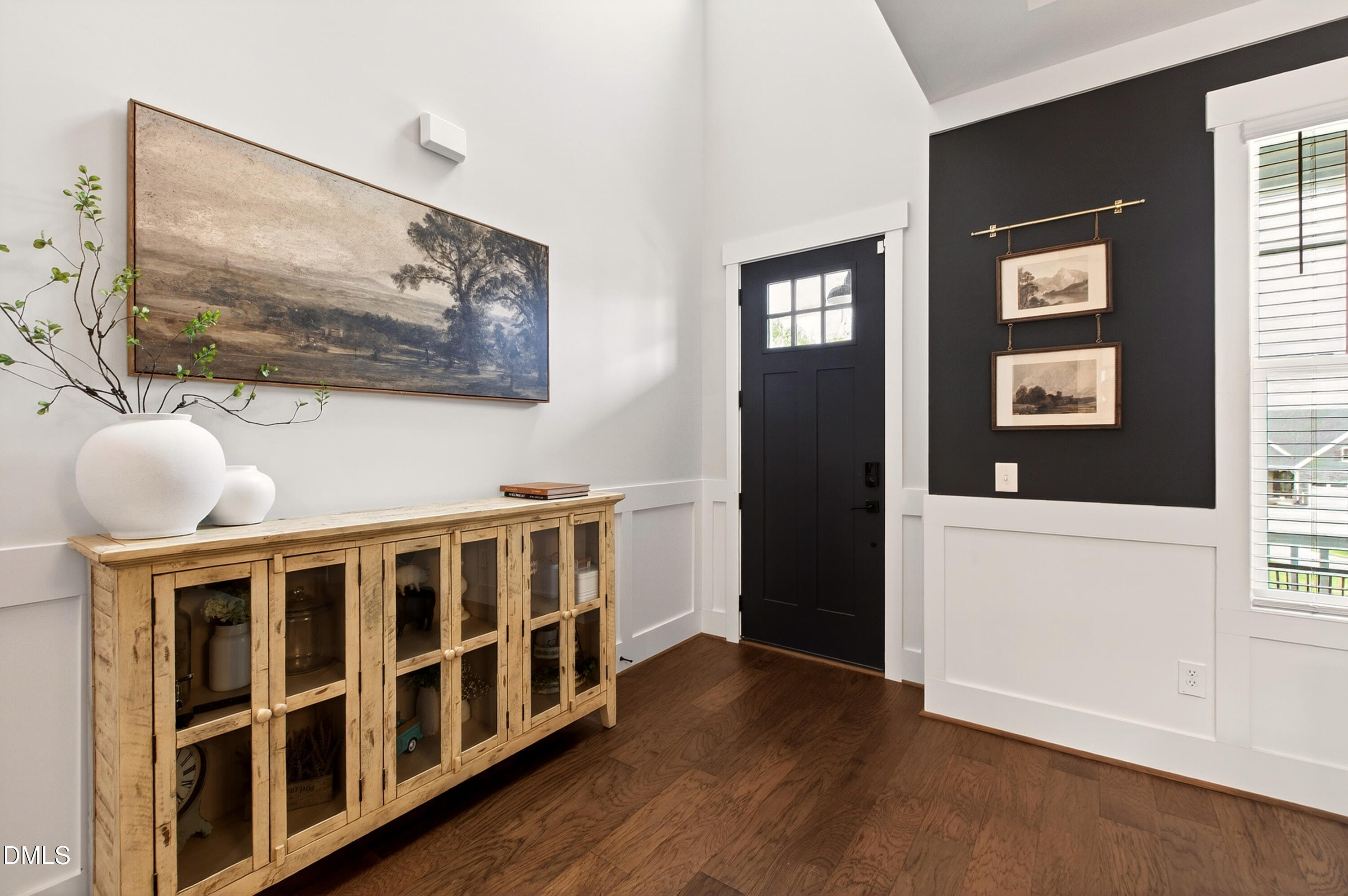 198 S Clearbrook Court