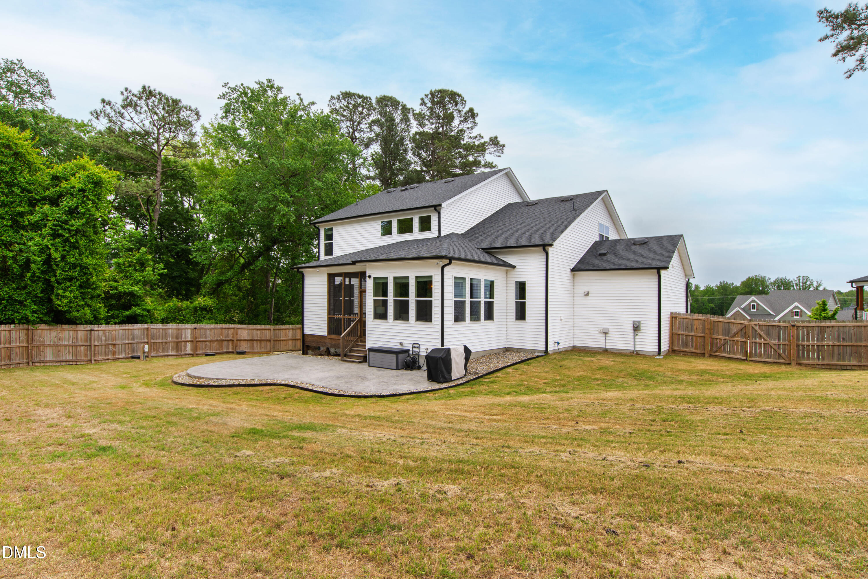 198 S Clearbrook Court