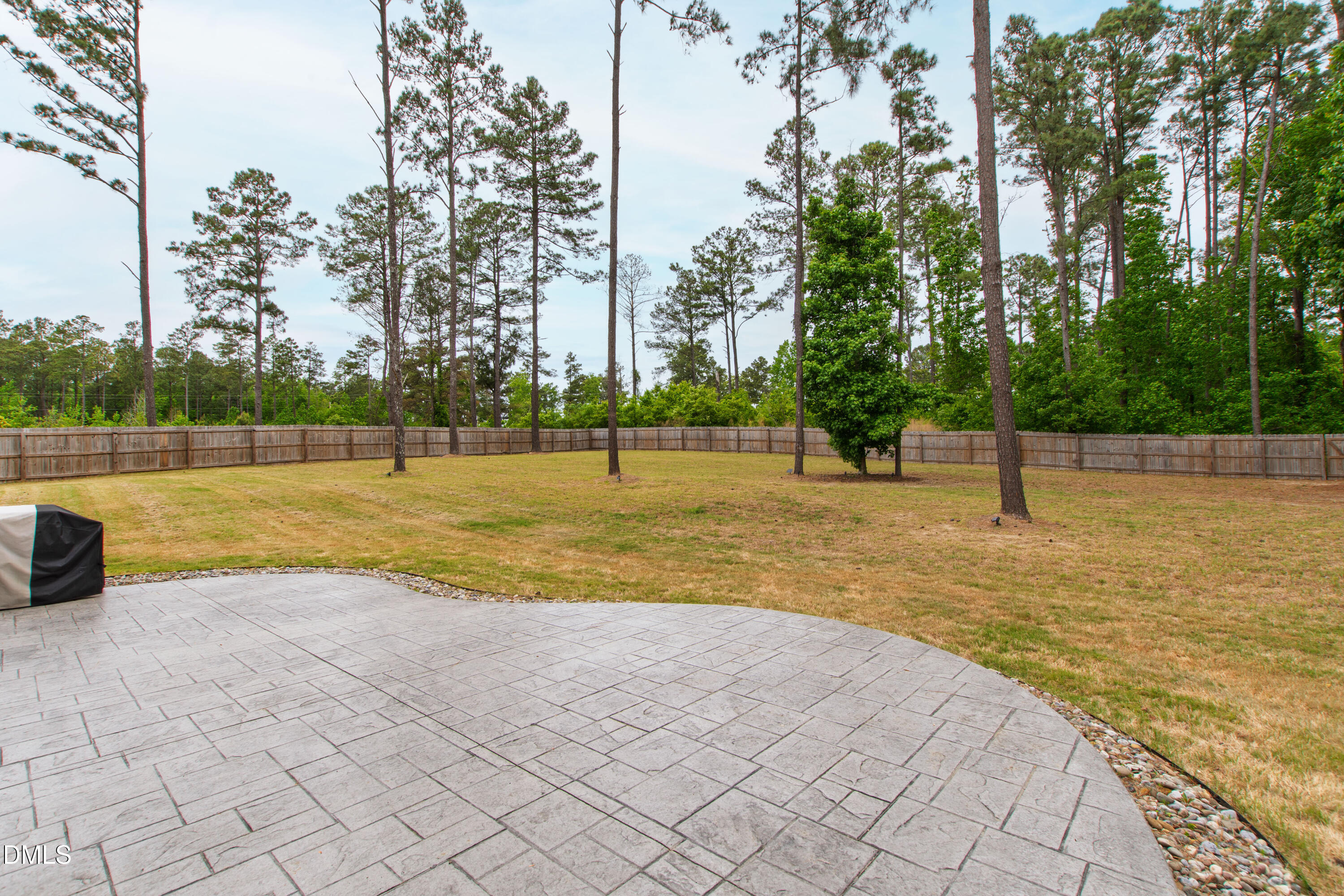 198 S Clearbrook Court