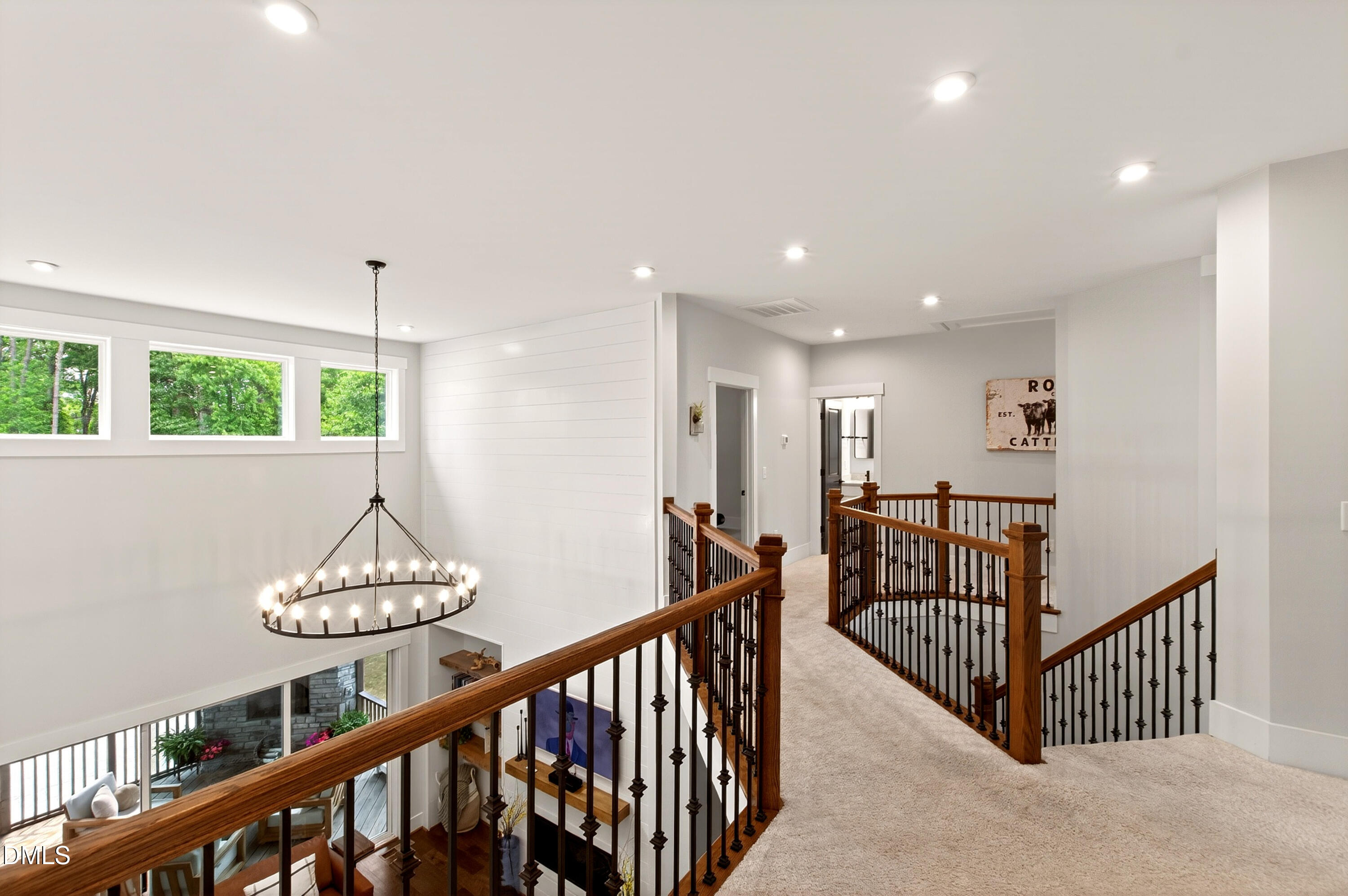 198 S Clearbrook Court