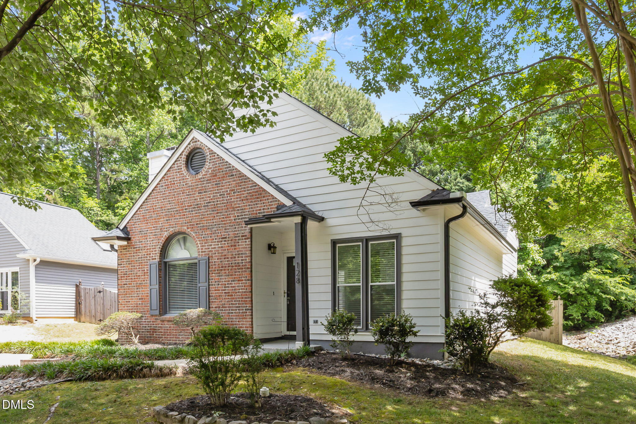 128 Sterlingdaire Drive