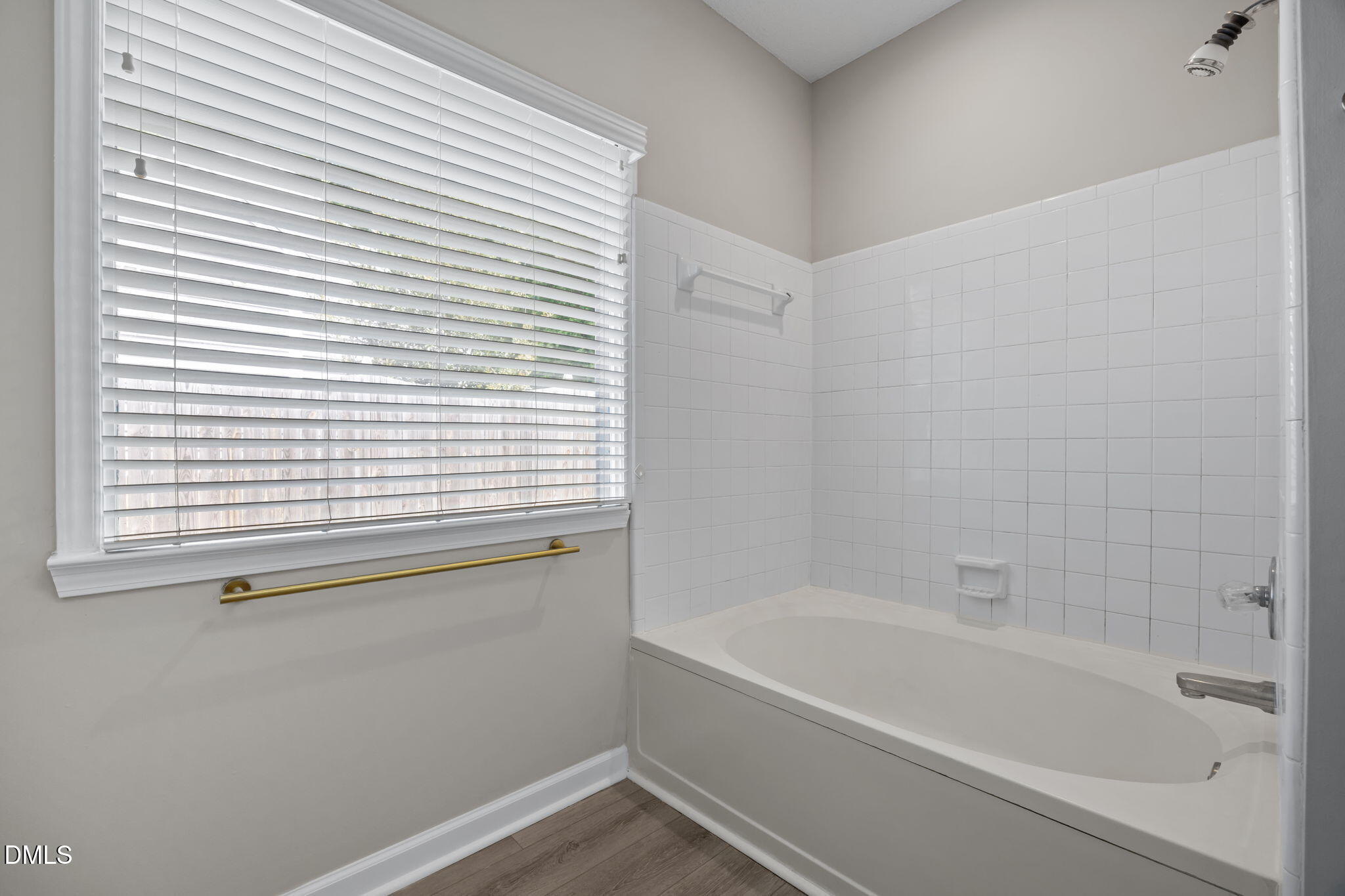128 Sterlingdaire Drive