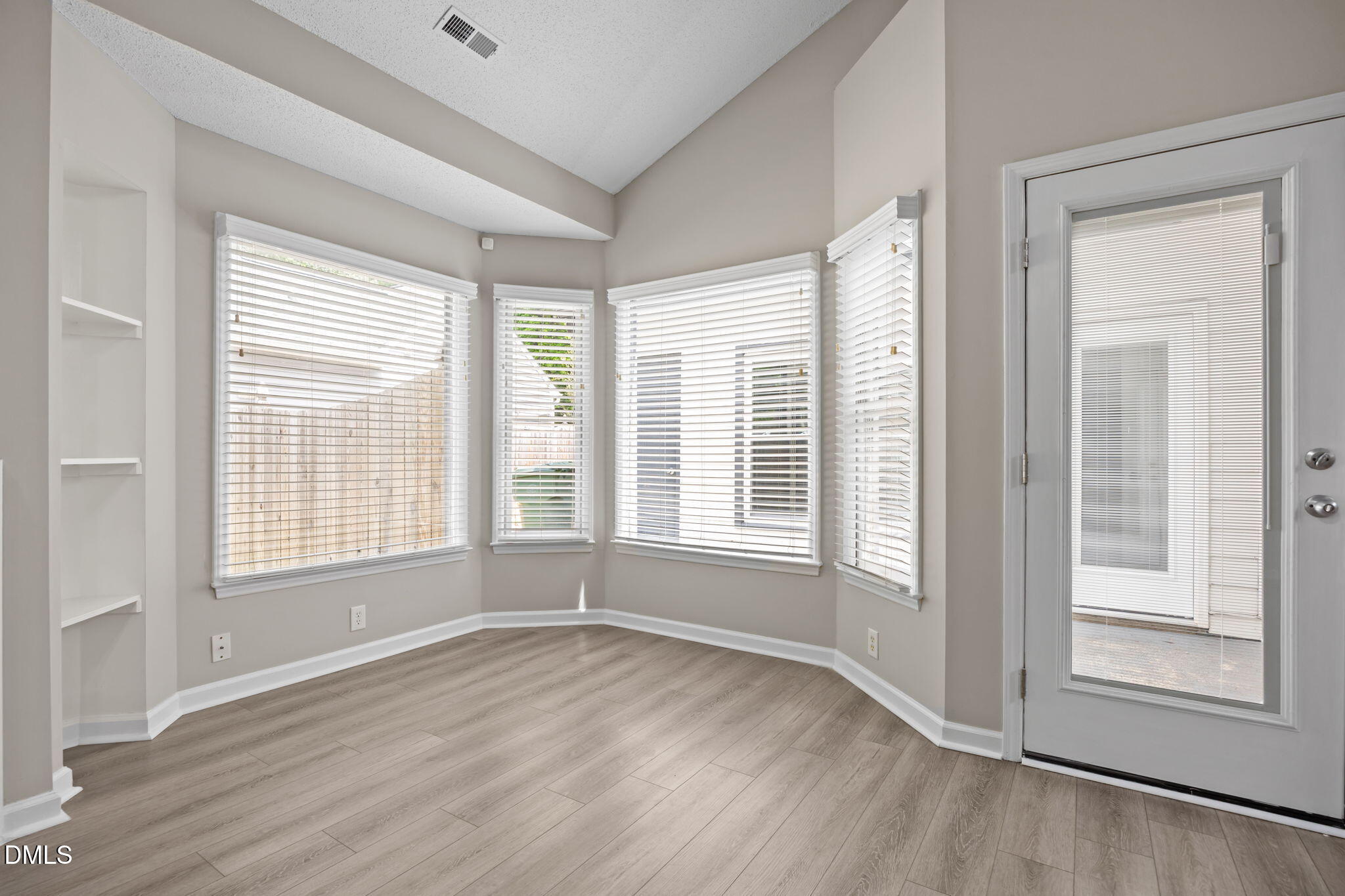 128 Sterlingdaire Drive