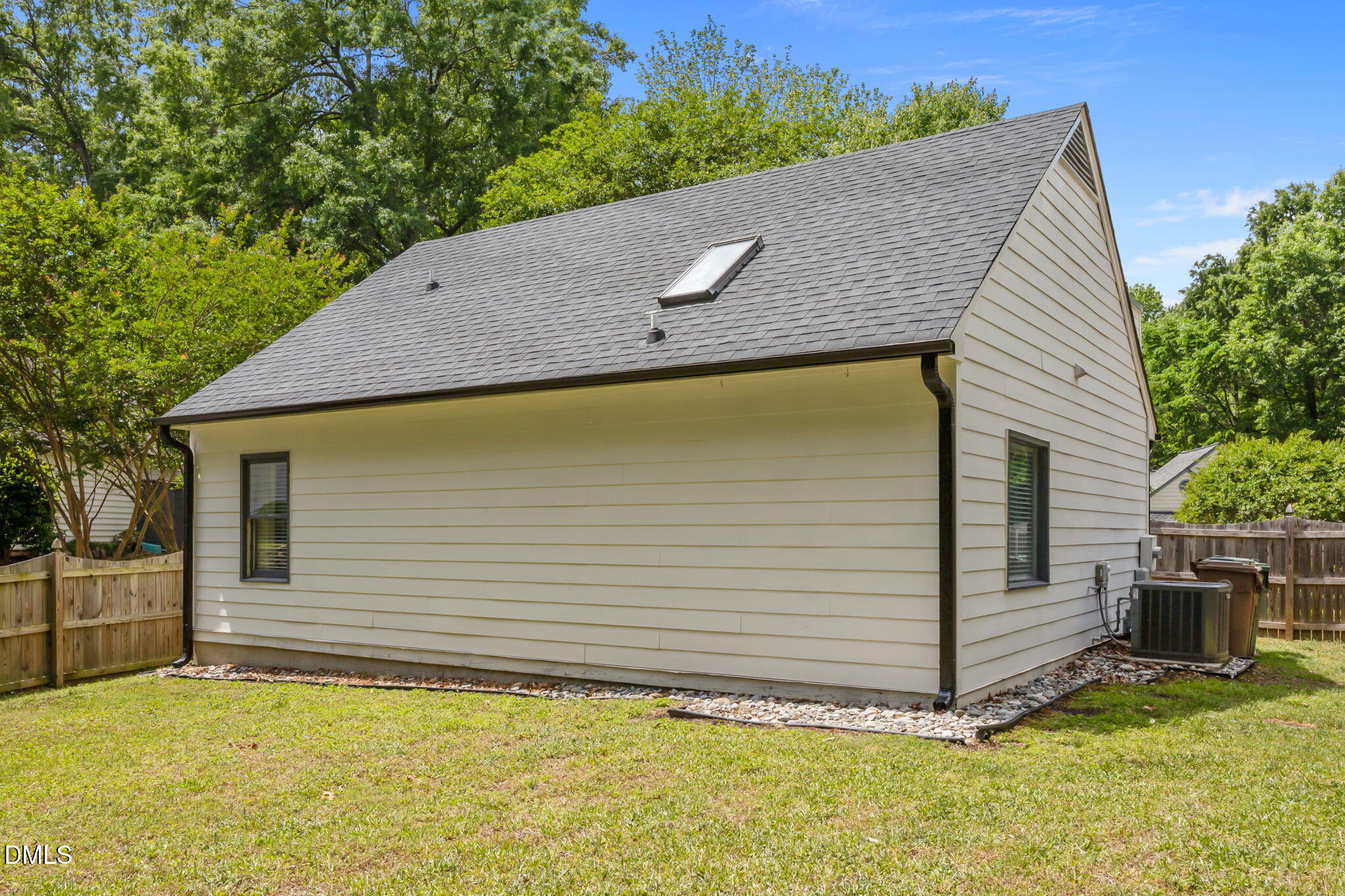 128 Sterlingdaire Drive