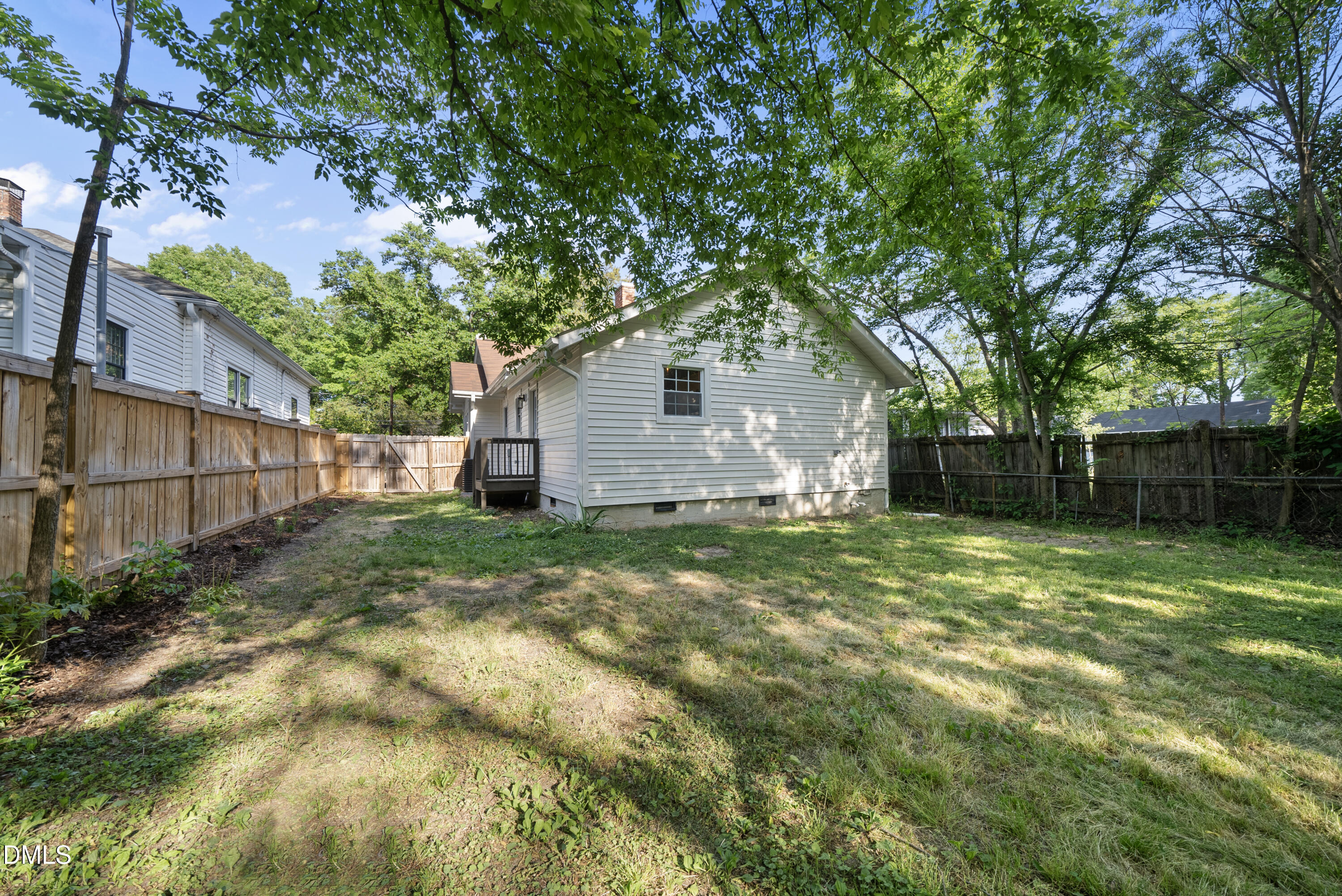 1003 Iredell Street