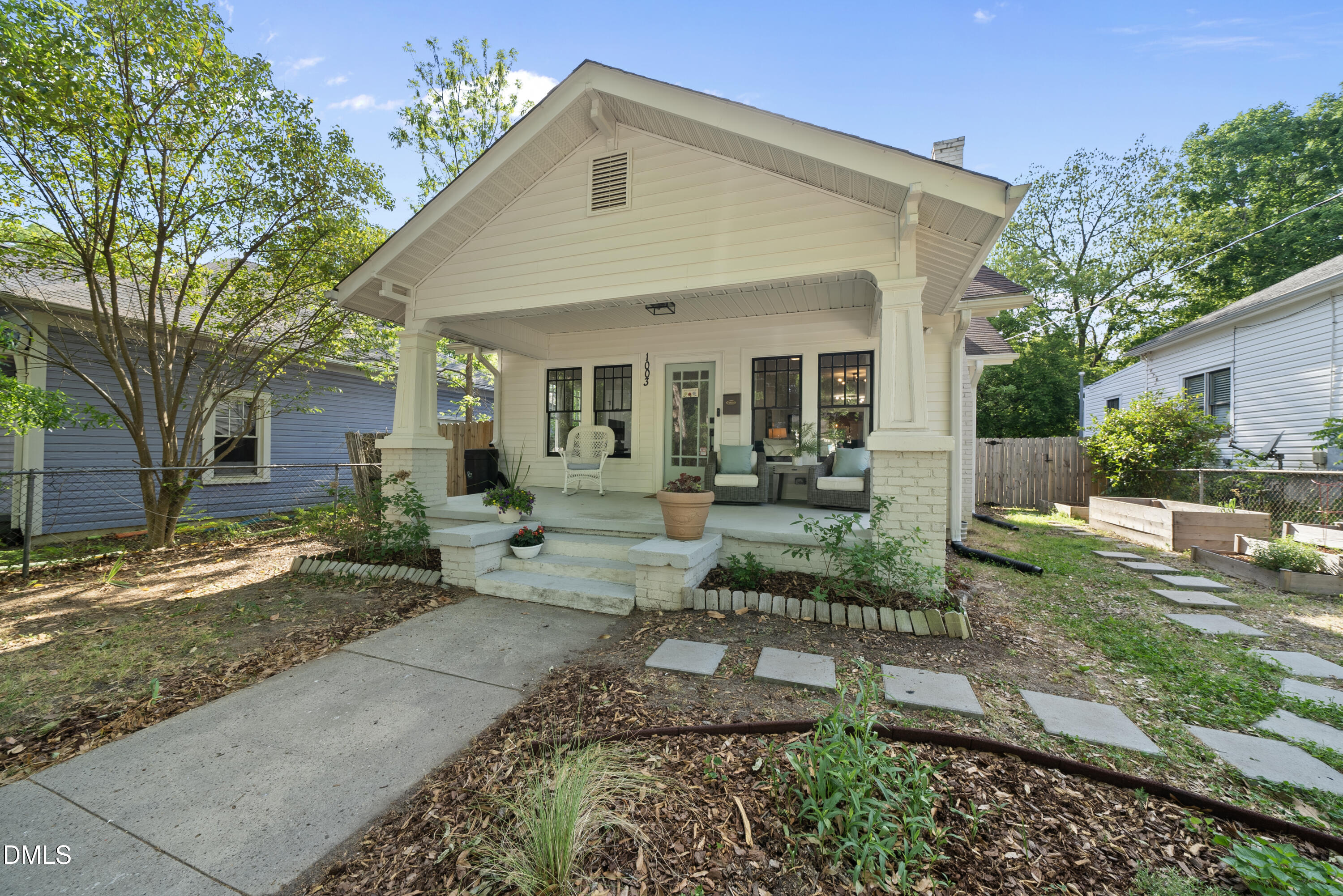 1003 Iredell Street