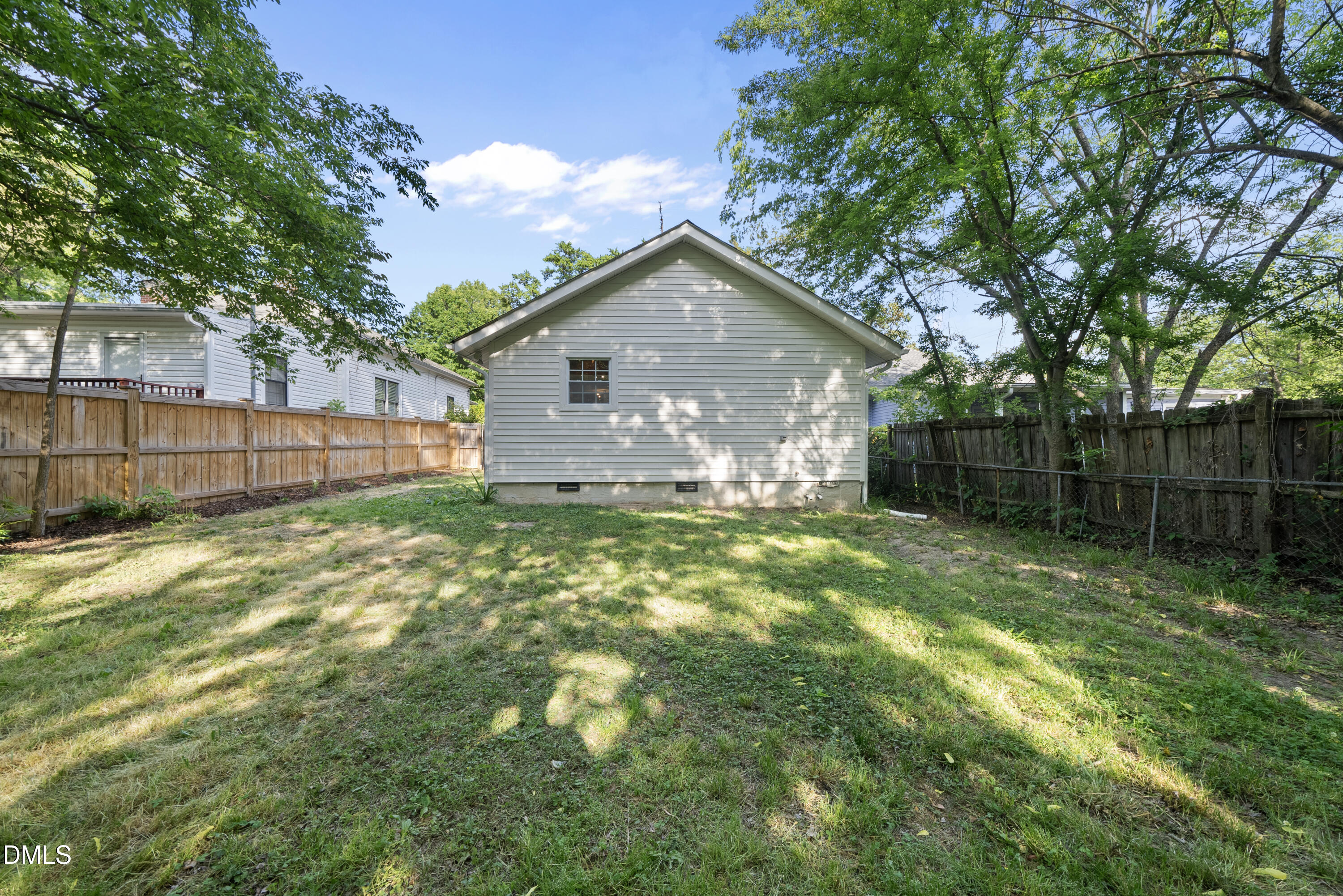 1003 Iredell Street