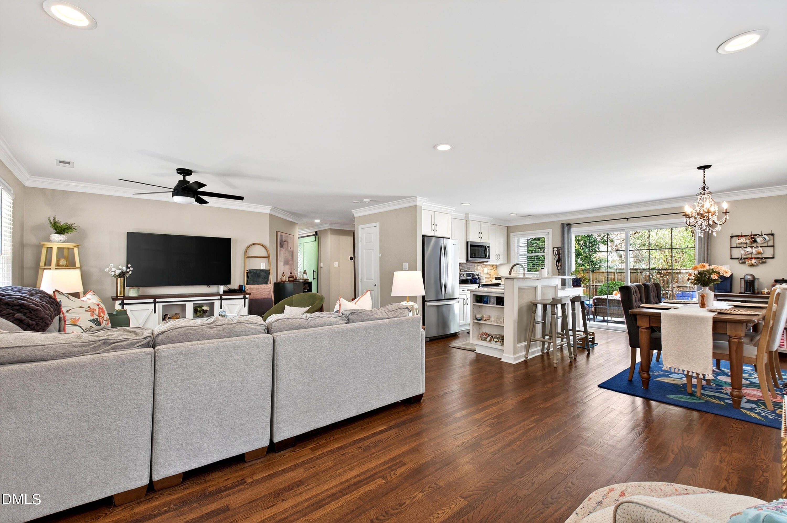 605 Chatham Lane