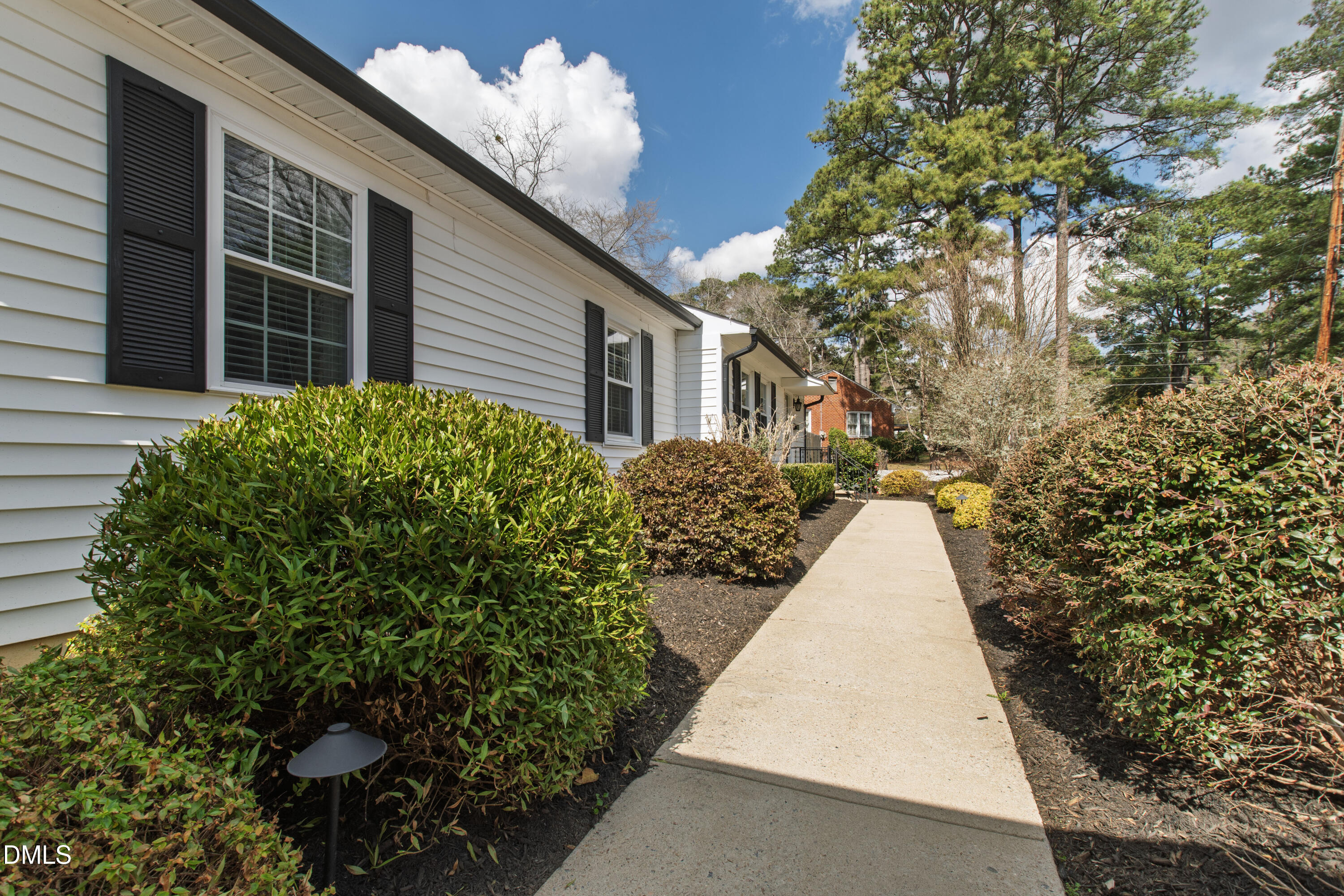 605 Chatham Lane