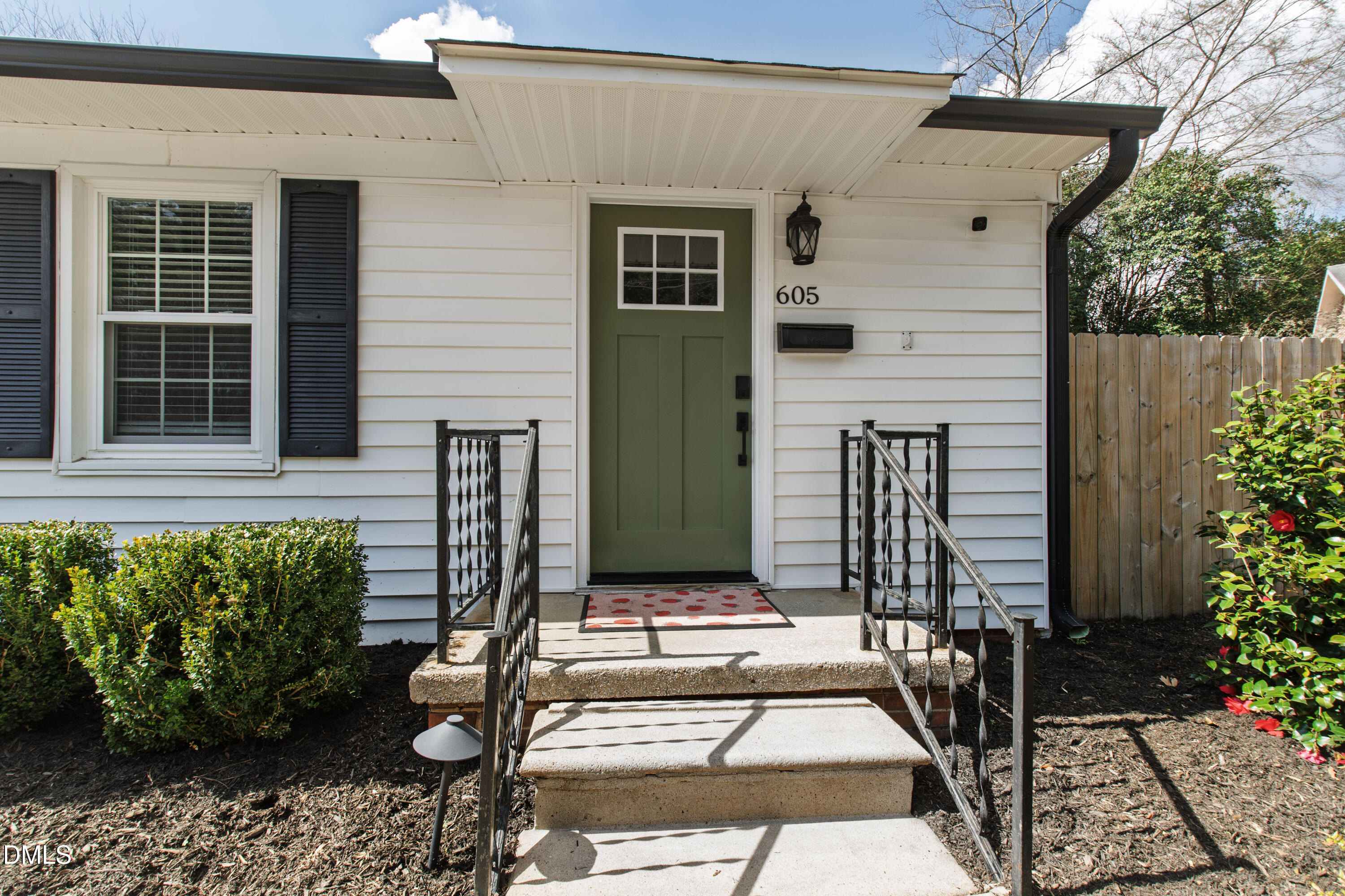 605 Chatham Lane