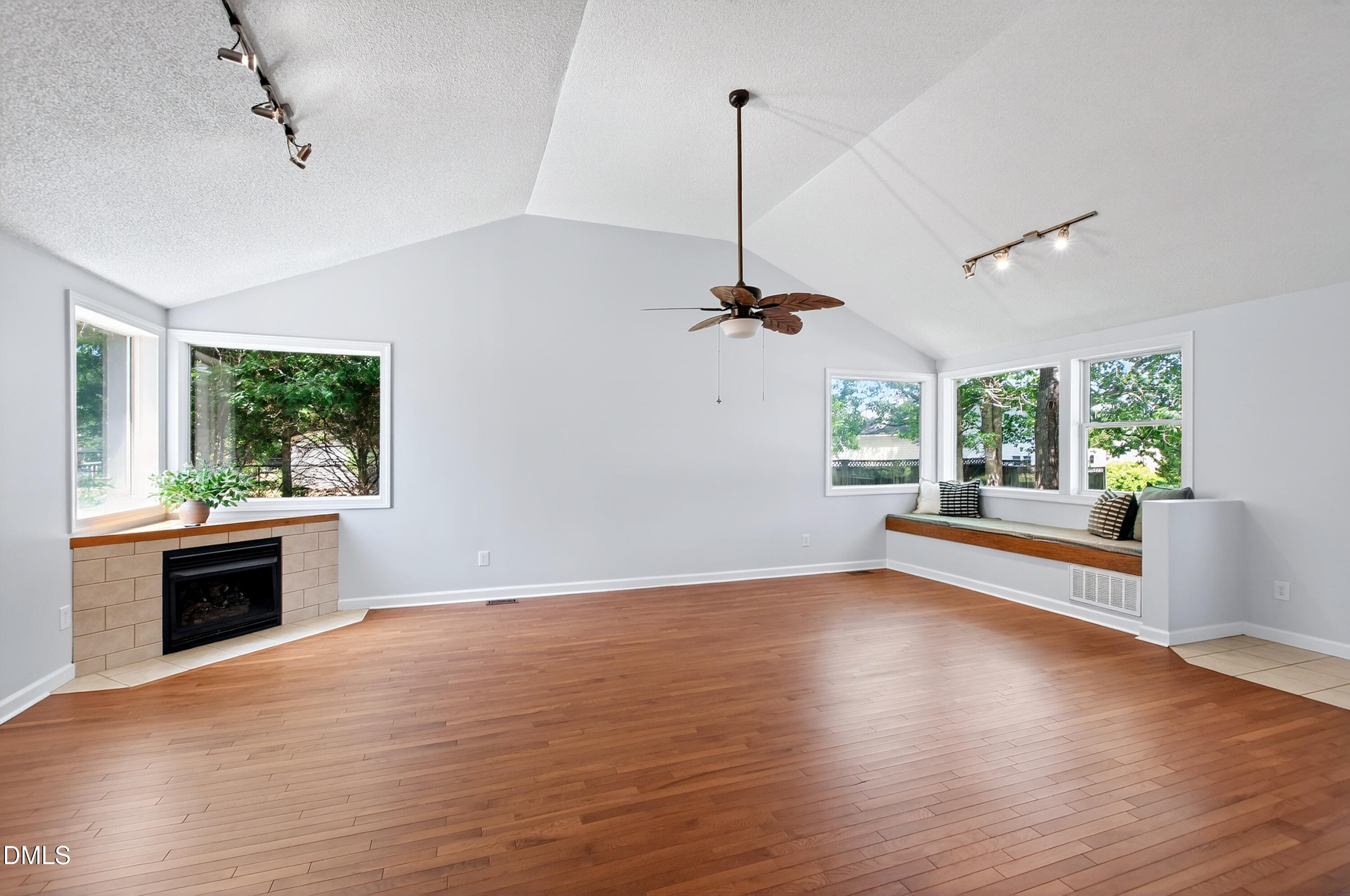 200 Bradford Ridge Drive