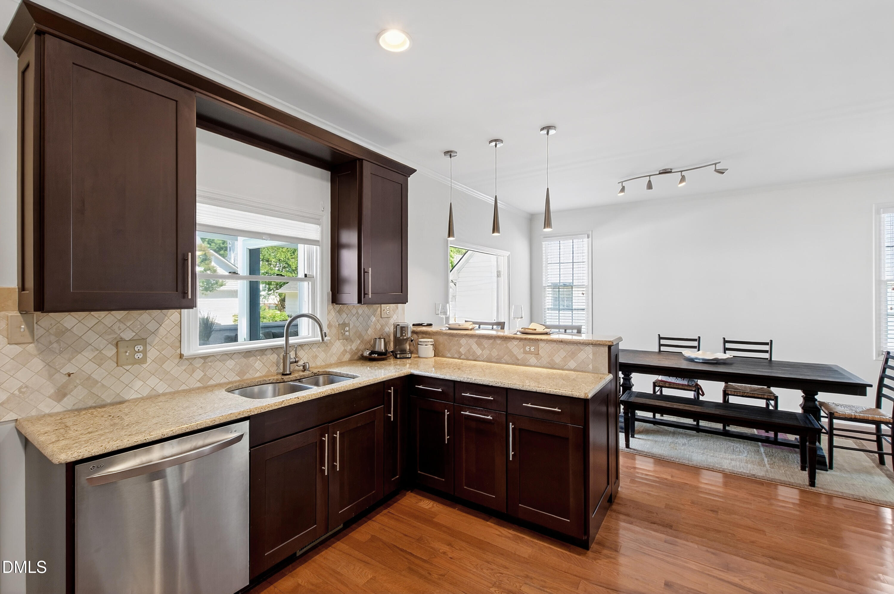 107 Chancellors Ridge Drive