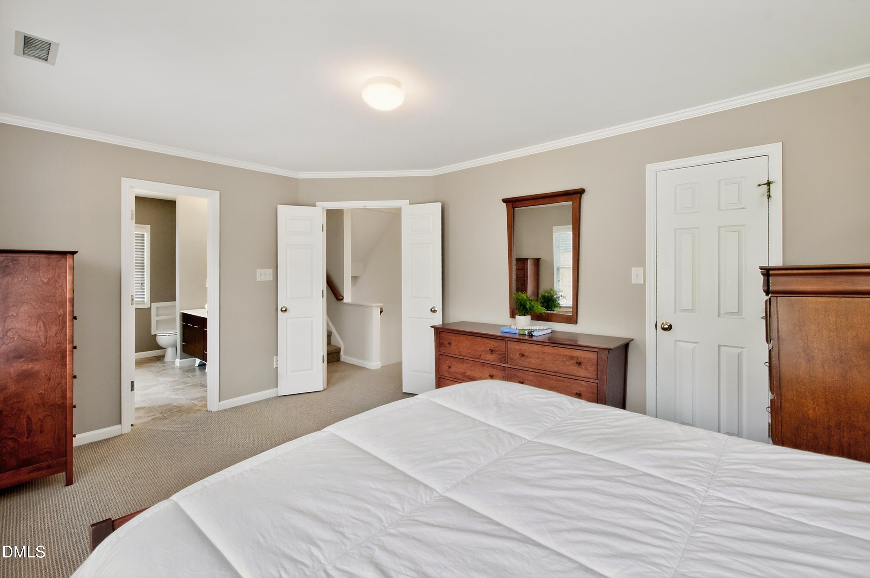 107 Chancellors Ridge Drive