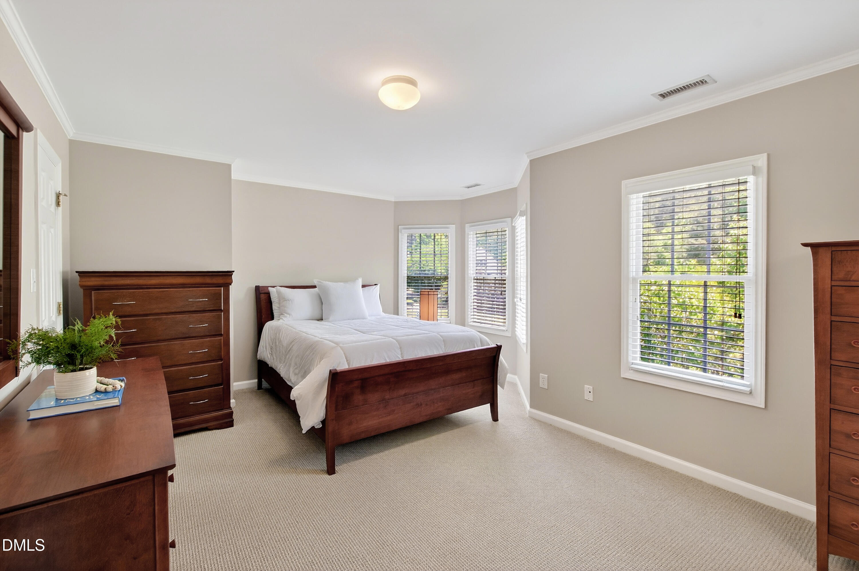 107 Chancellors Ridge Drive