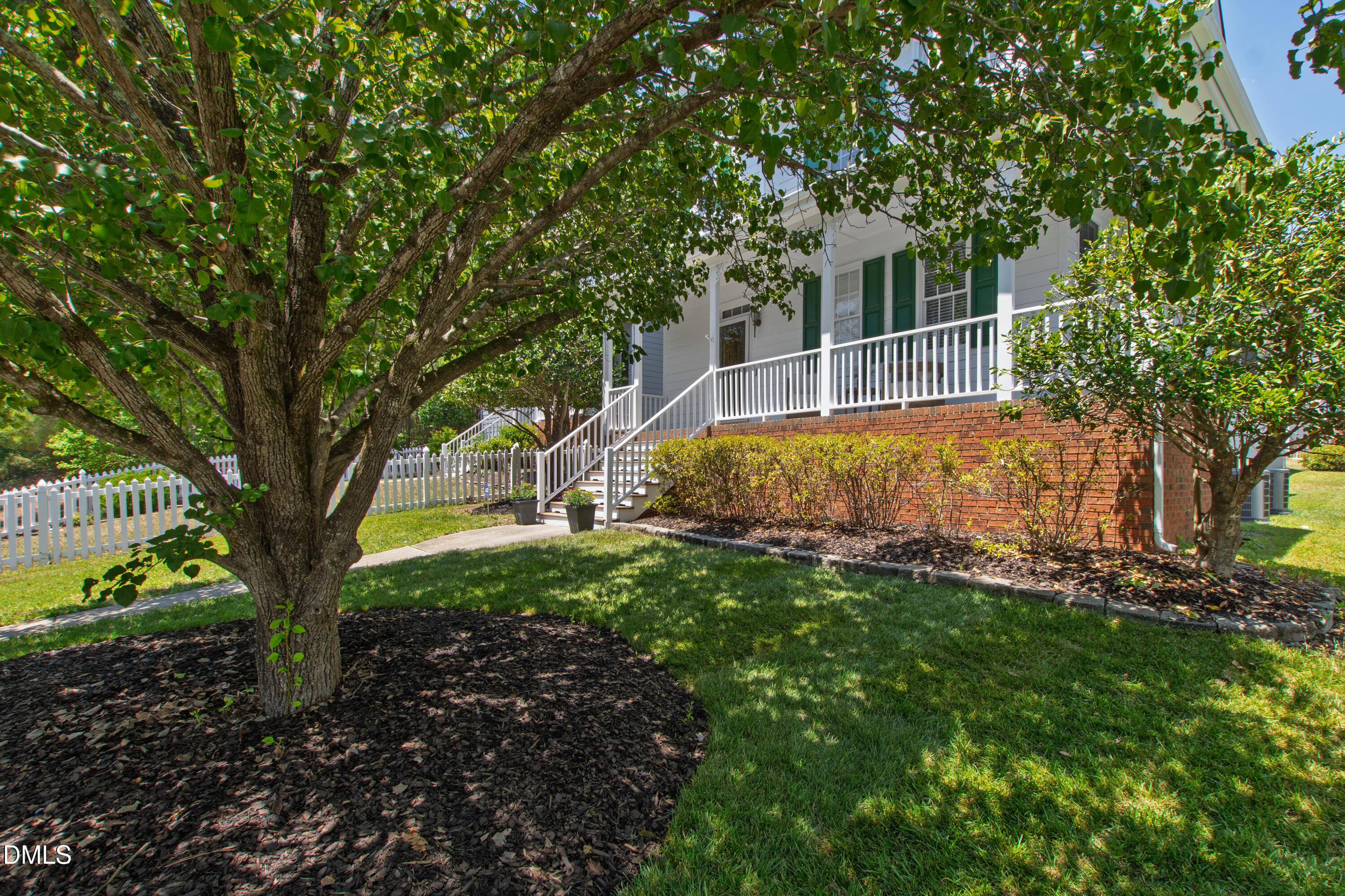 107 Chancellors Ridge Drive