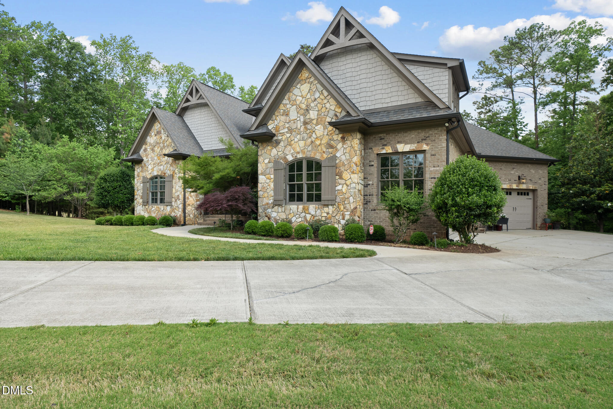4300 Brinleys Cove Court