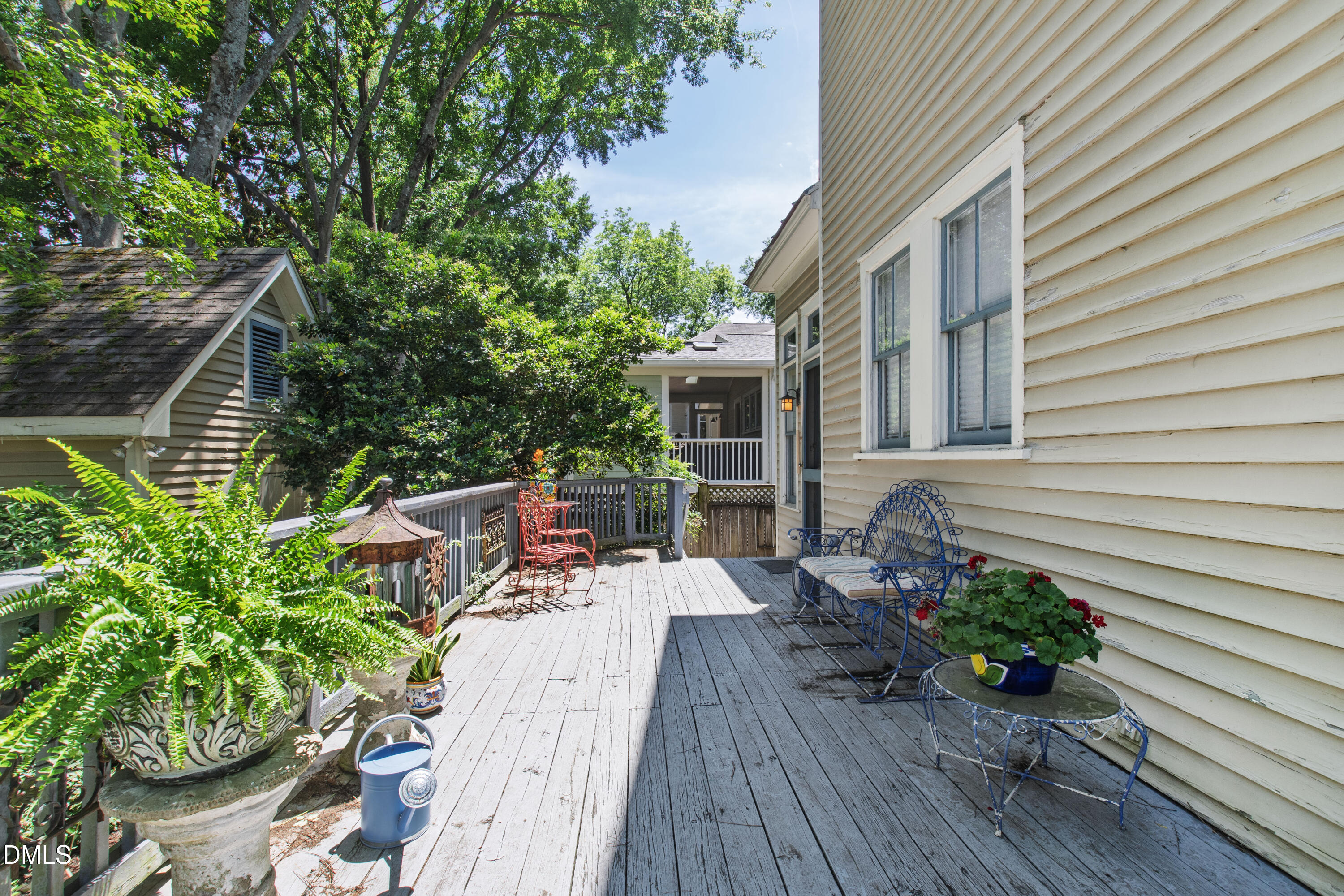 124 N Bloodworth Street