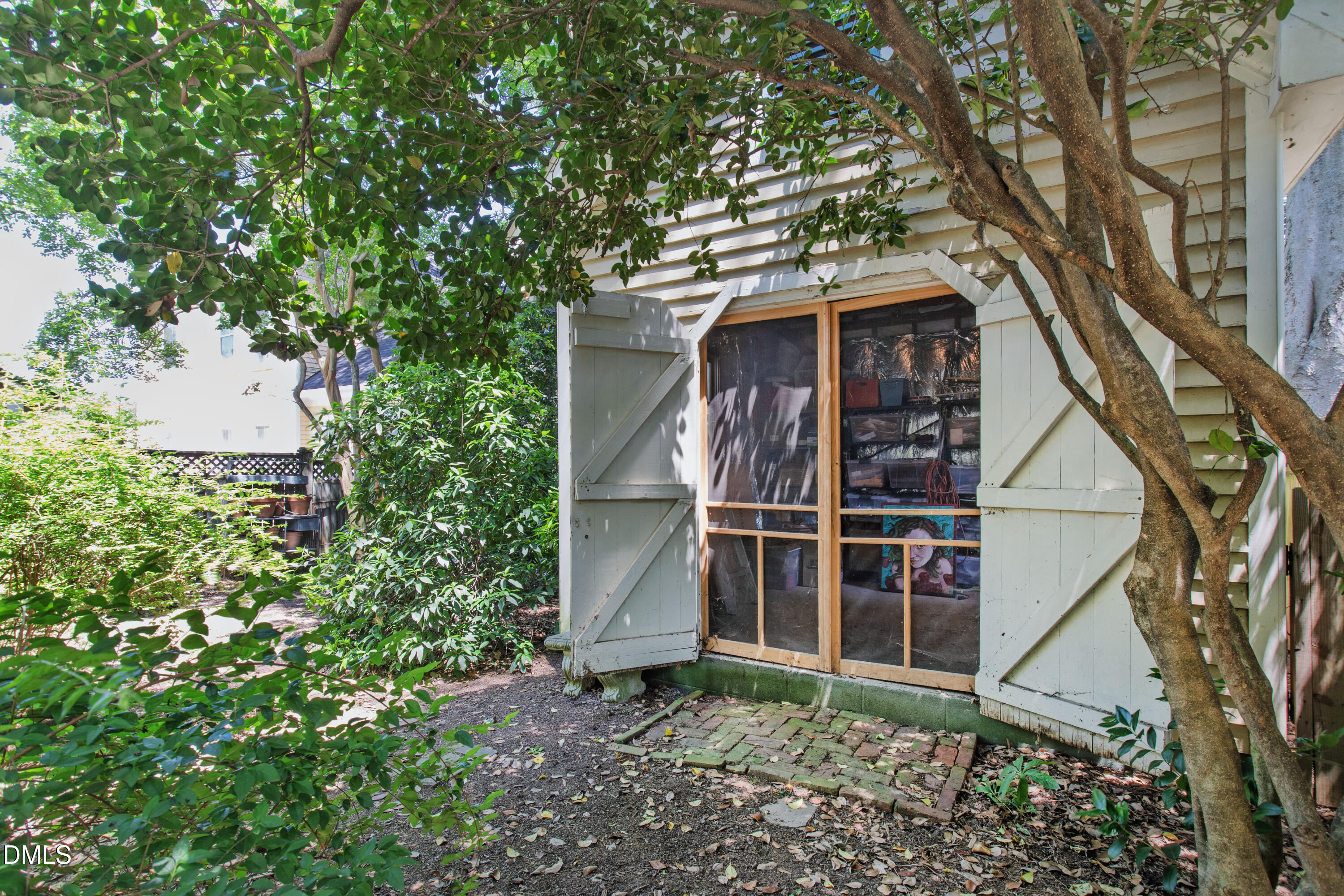 124 N Bloodworth Street