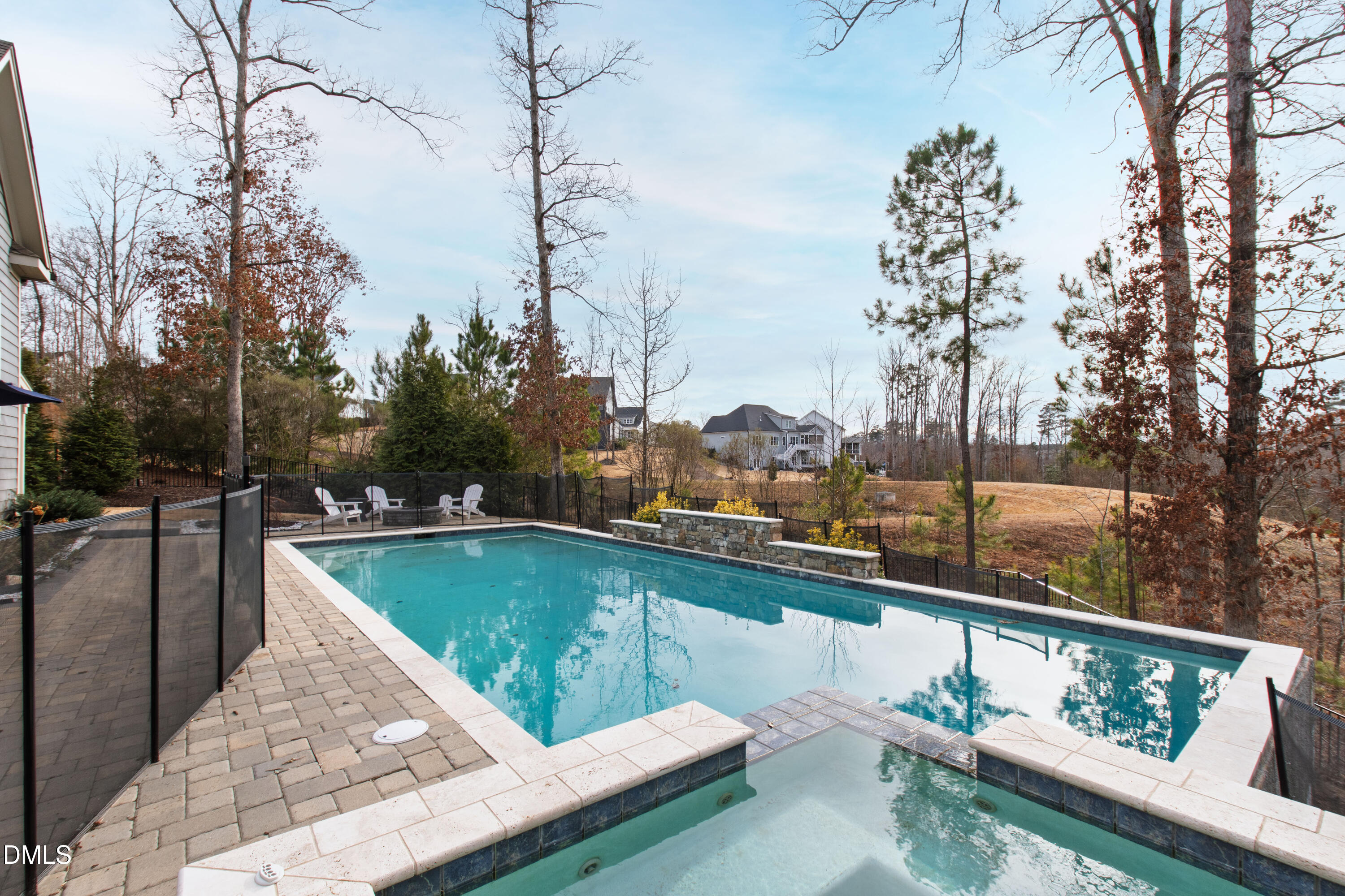 317 Sunset Glade Circle