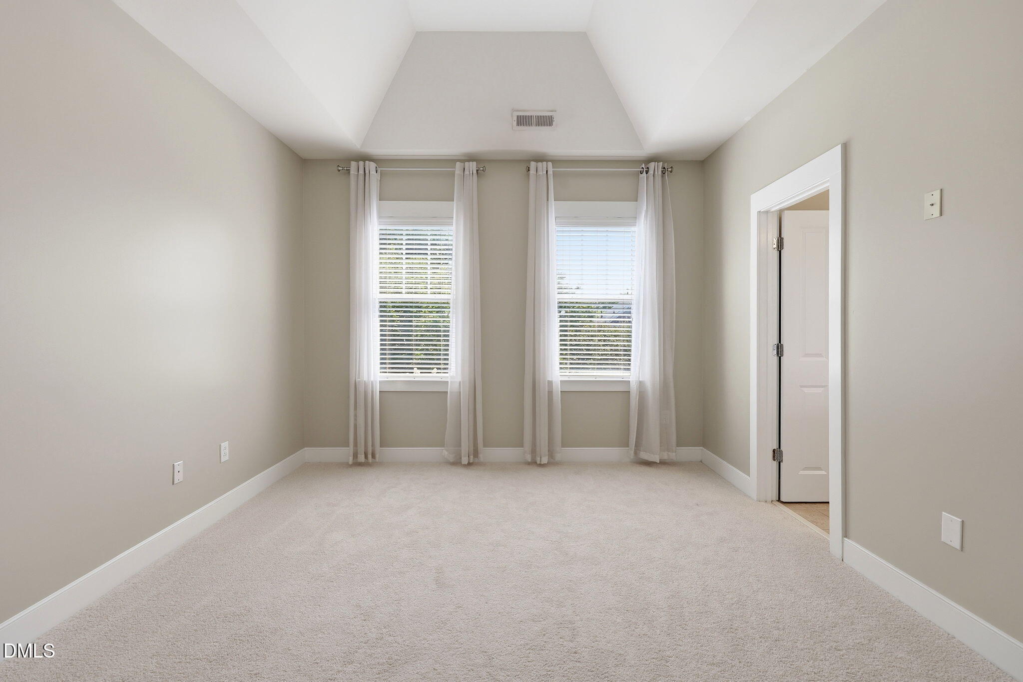 11021 Connally Lane