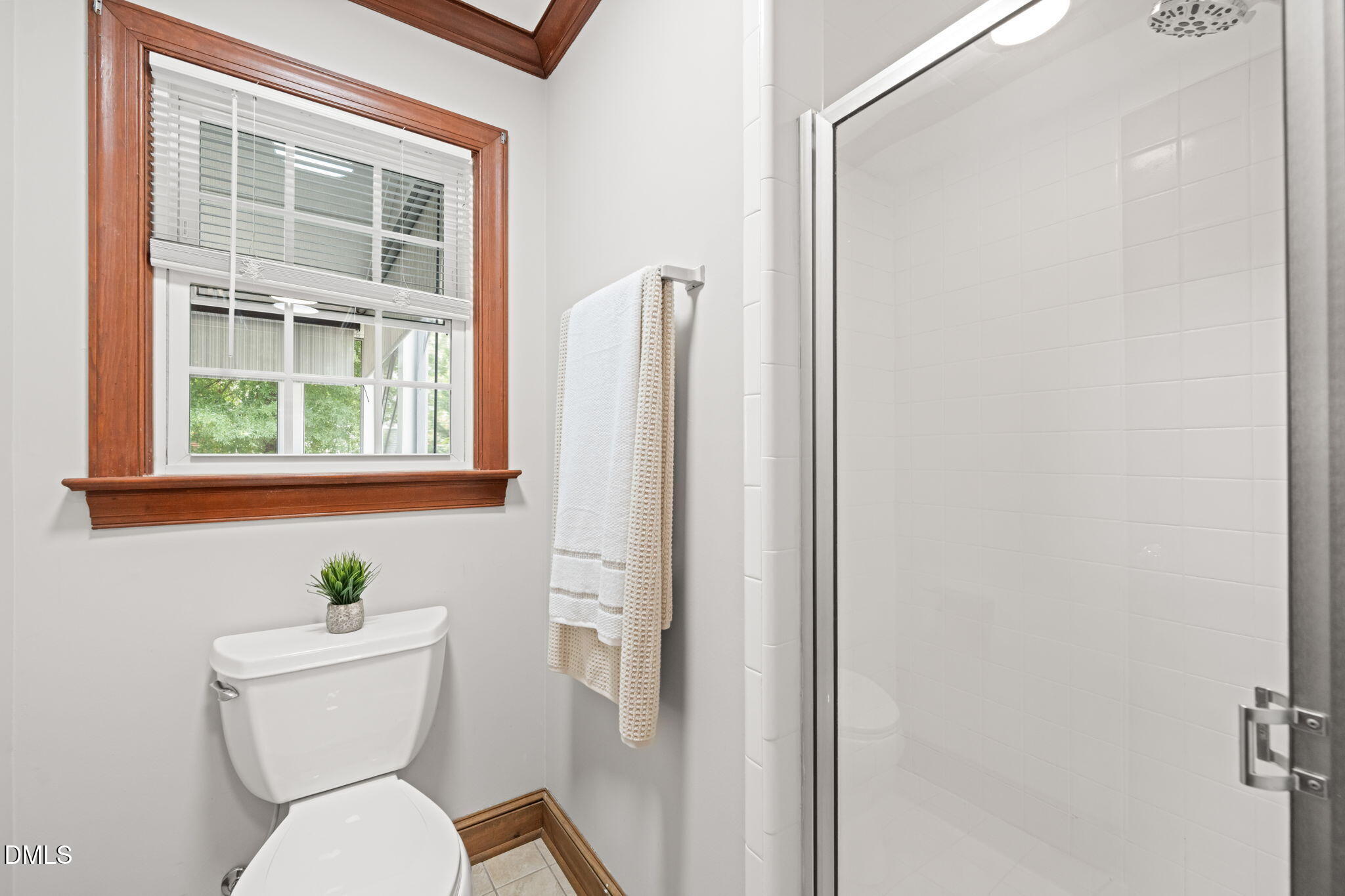 3012 W Annaley Drive