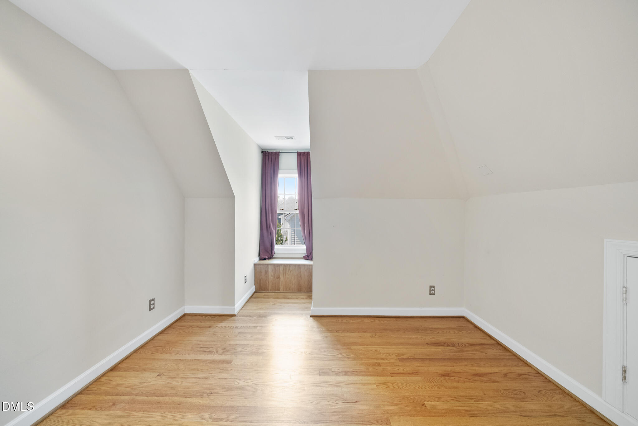2912 Oak Bridge Drive