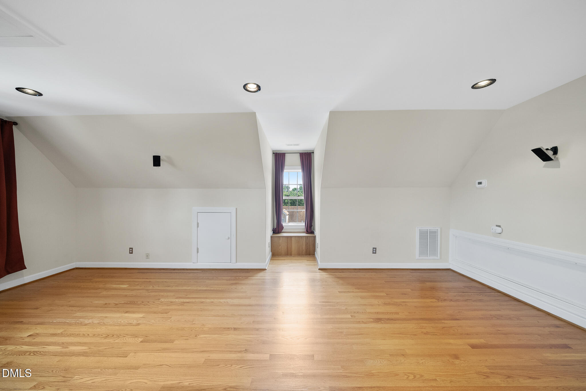 2912 Oak Bridge Drive