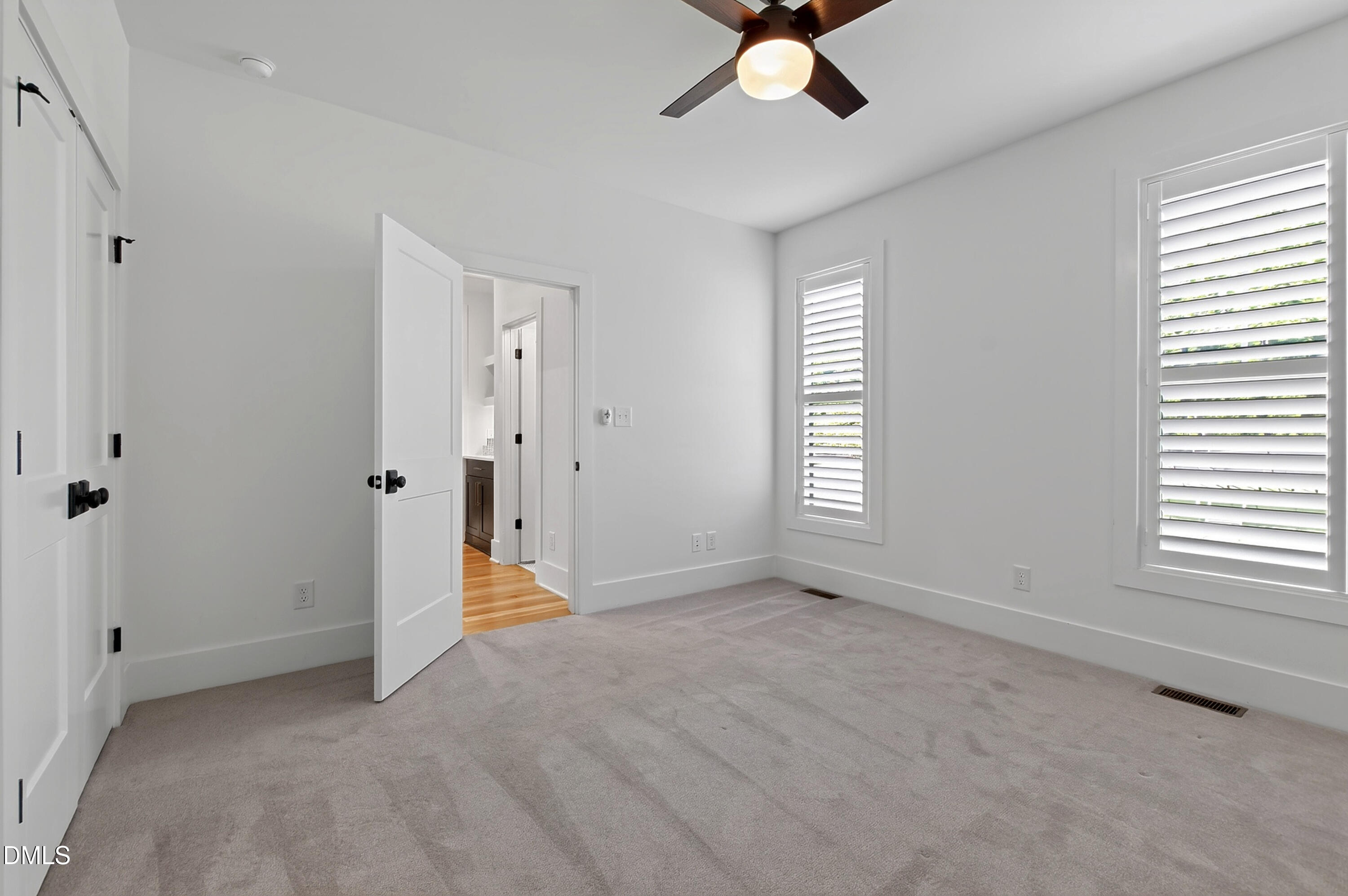 5021 Sandlewood Drive