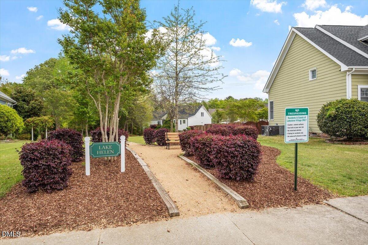 1616 Lakestone Village Lane